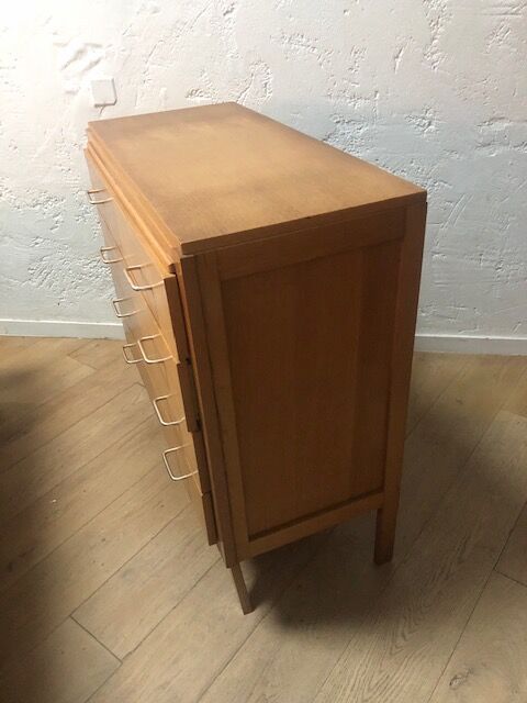 Chest of drawers 50s/60 foot compasses