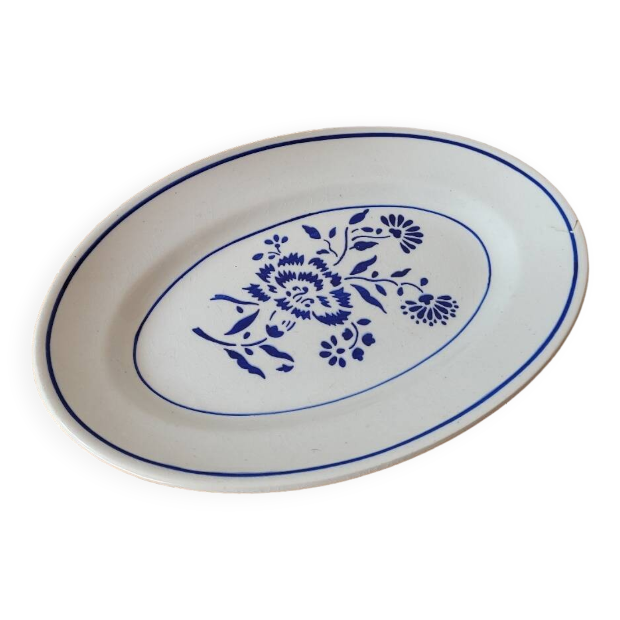 K&G Luneville Eyelet Dish