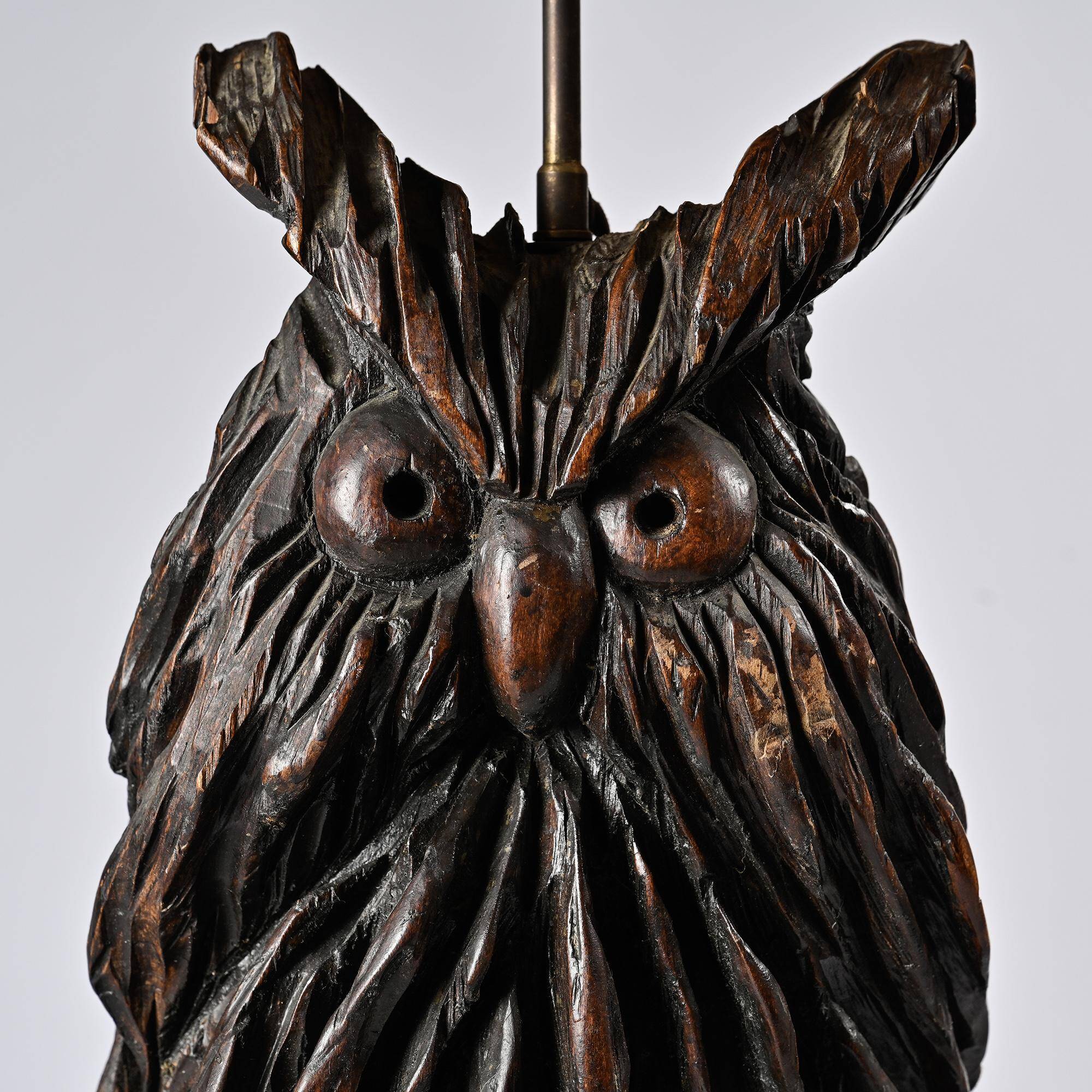 Owl table lamp in carved wood by BEAL, circa 1970.