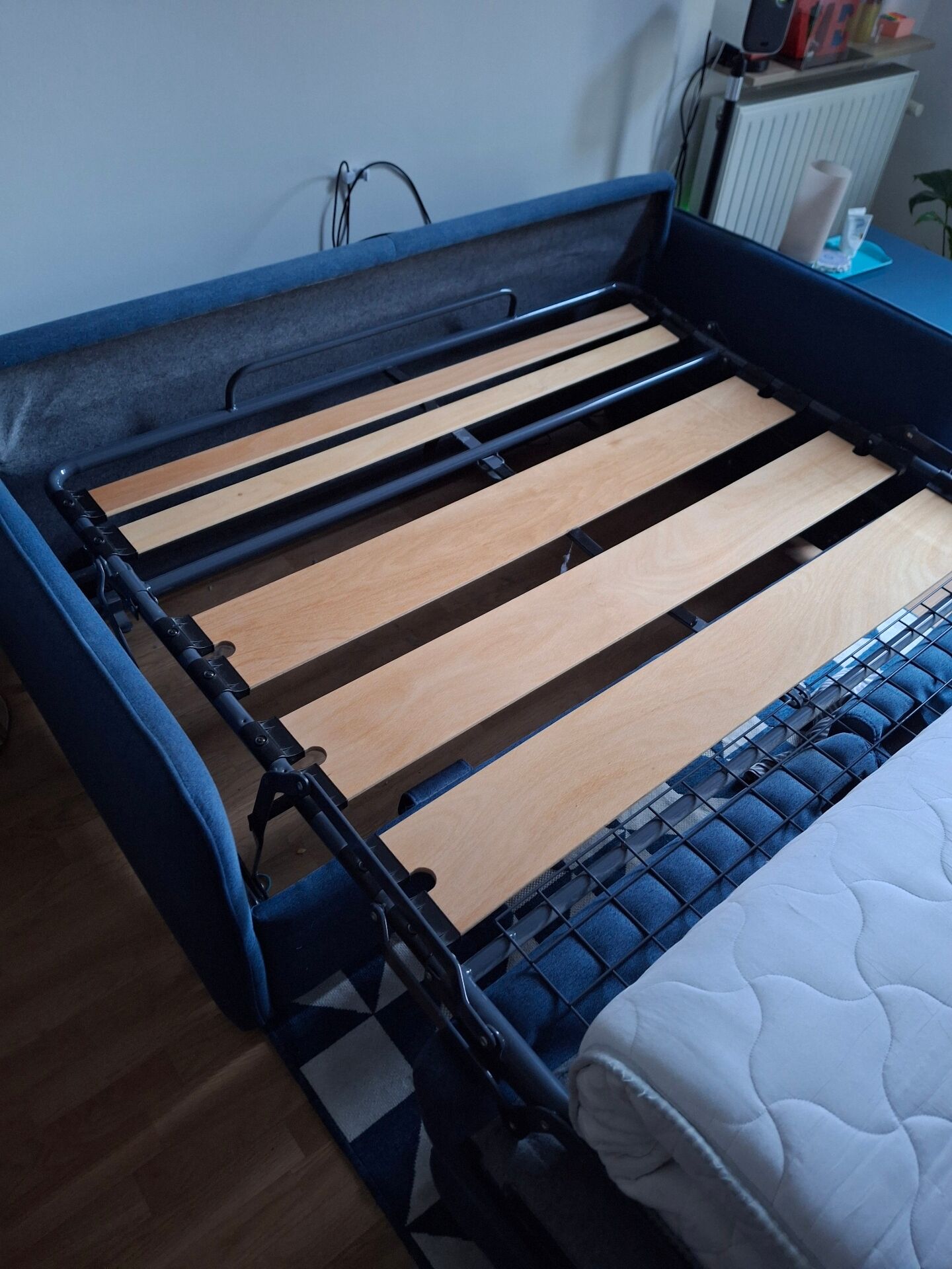Sofa bed / convertible habitat – sleeping area 140cm – blue