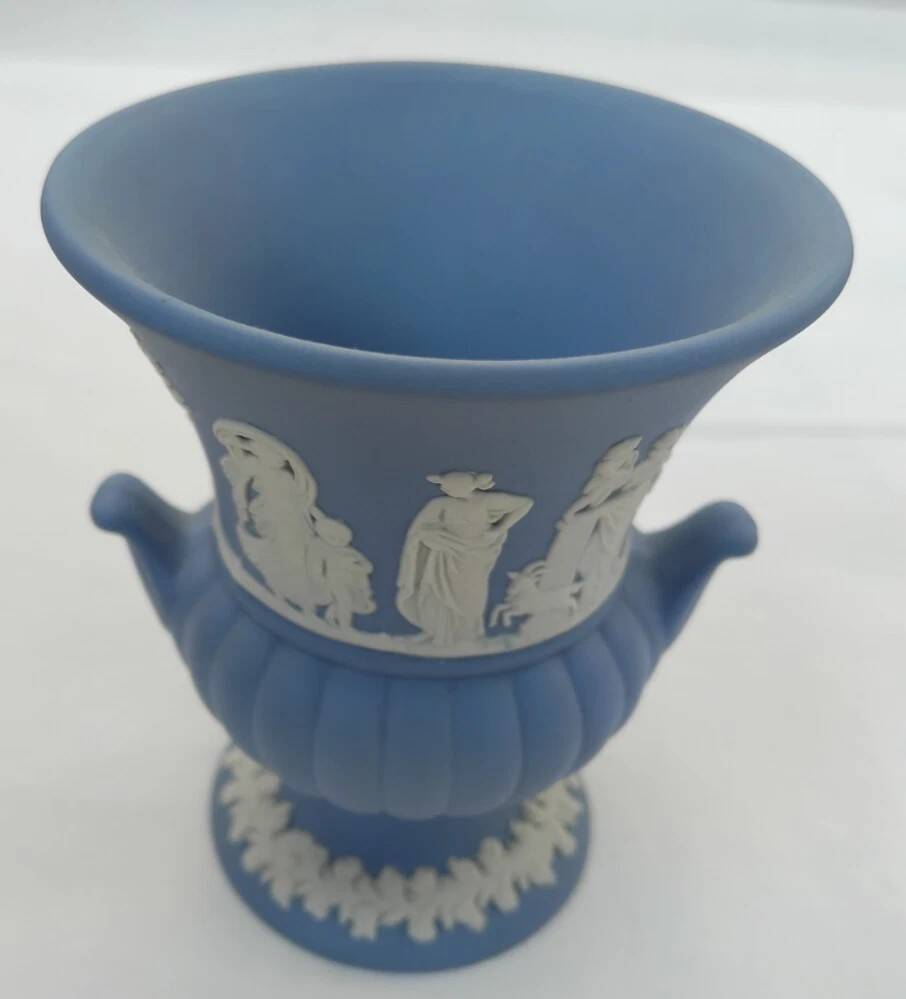 Collection - Set of 4 Decorative Pieces in Wedgwood Jasper