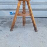 Solid wood screw workshop stool