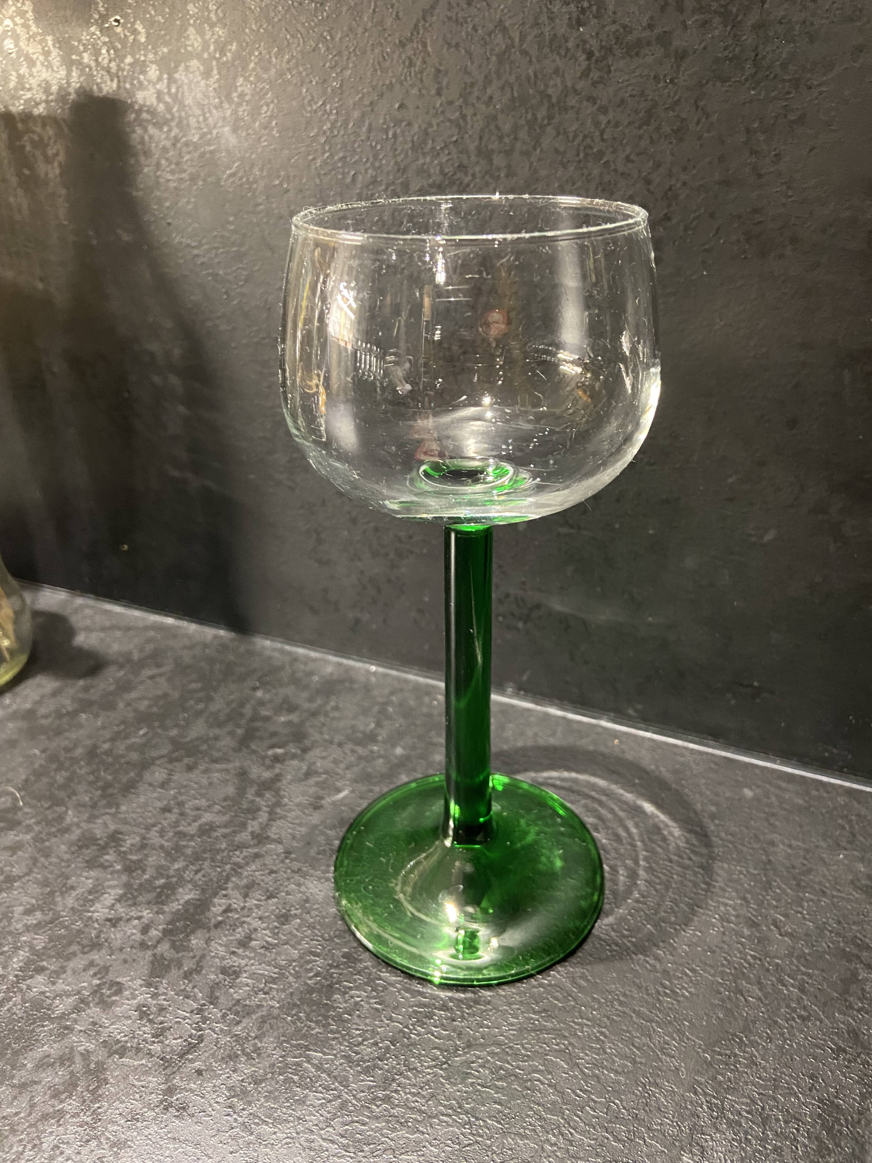 Set of 10 stemmed glasses