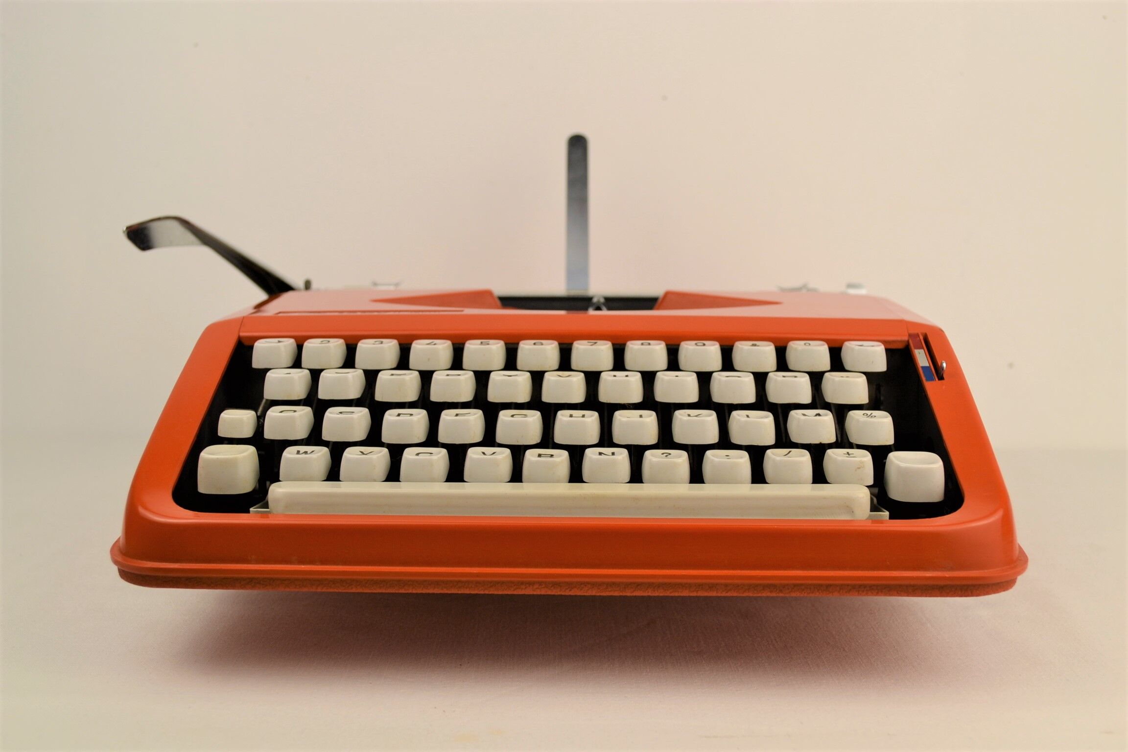 Japy L80 Hermes Orange 1970 Typewriter