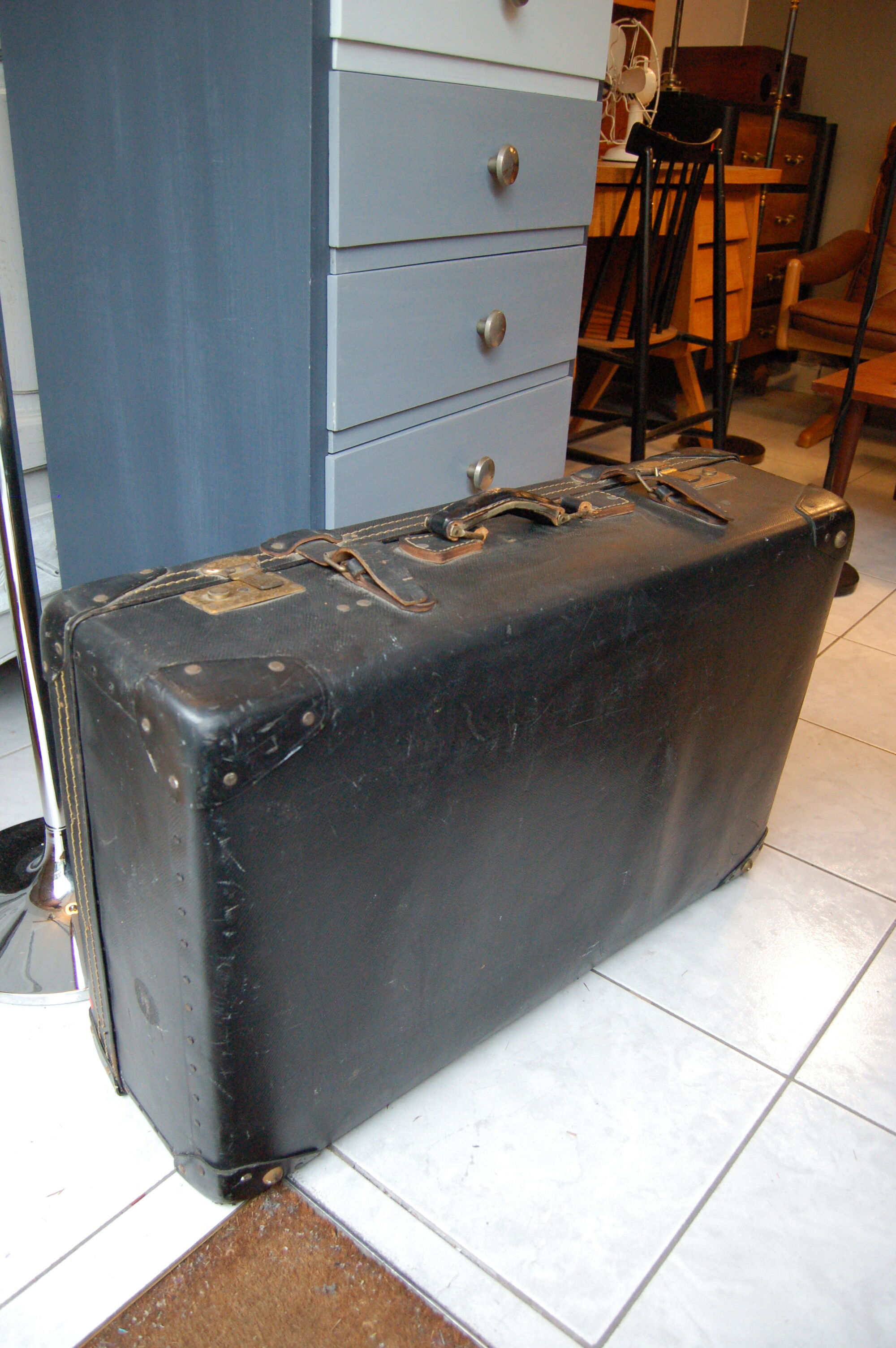 60s black vintage suitcase leather boiled cardboard