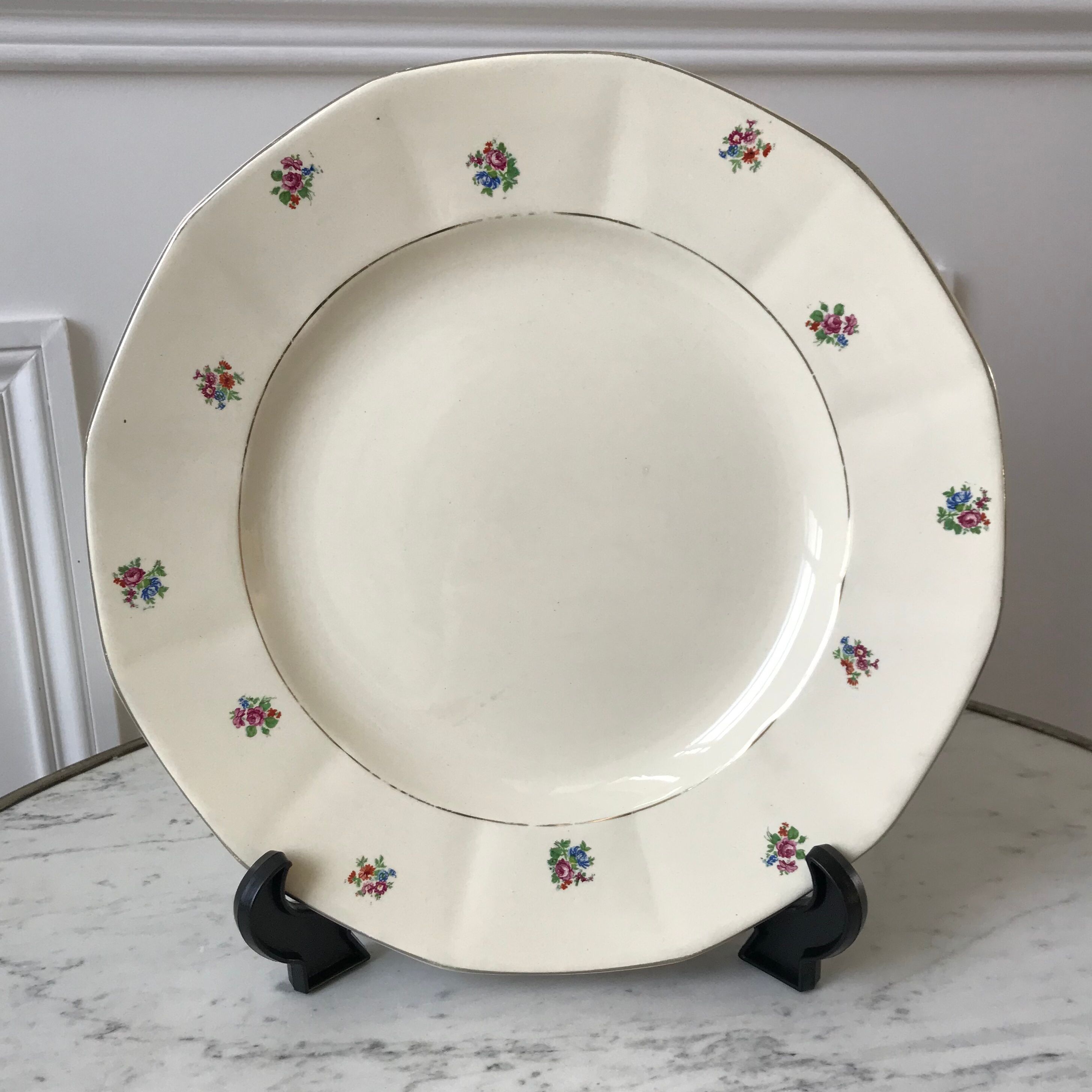 Round dish Digoin Sarreguemines years 40-50