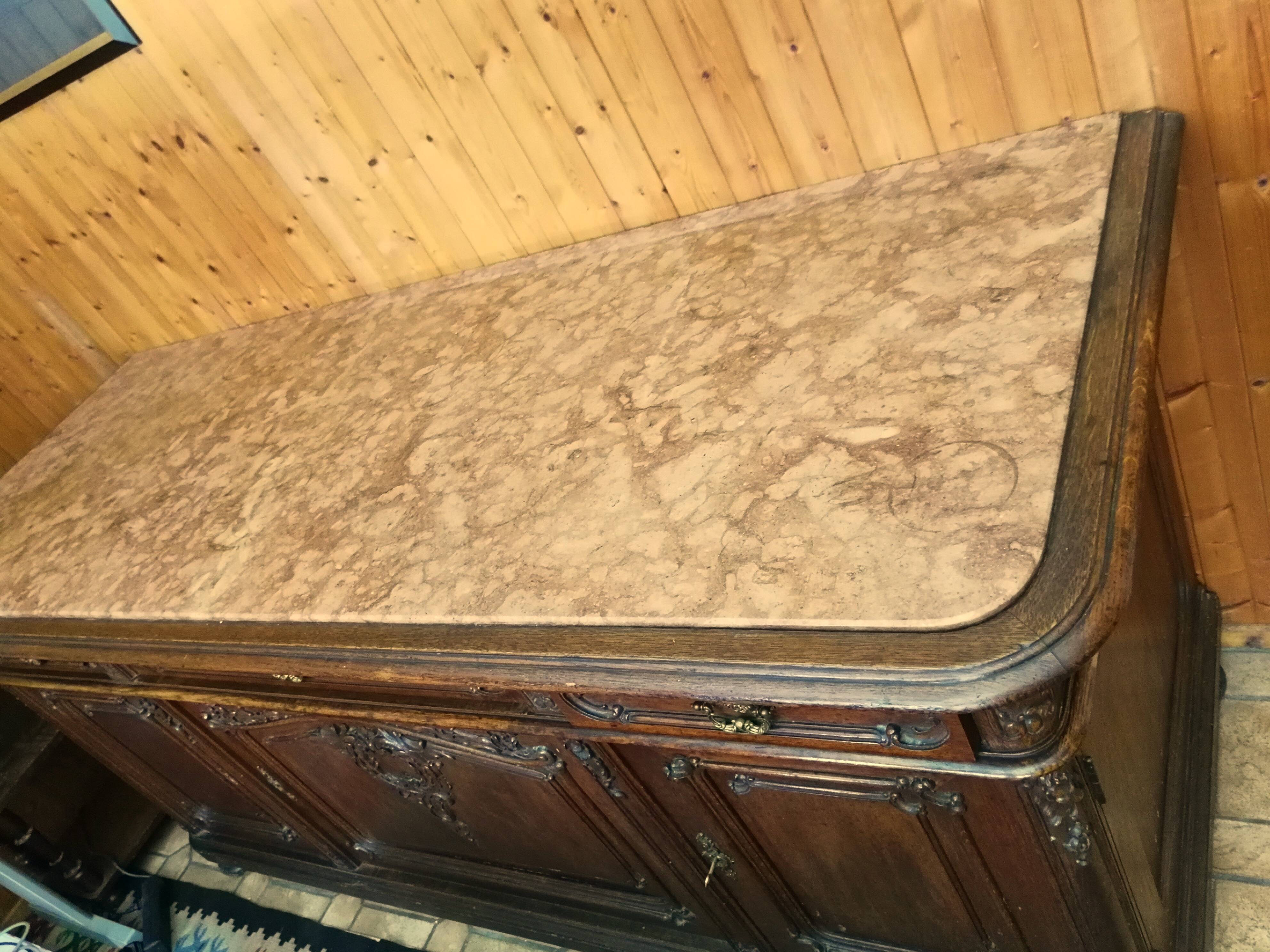 Buffet from the late 19th century with pink-brown marble in Louis XV style.