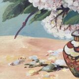 Table bouquet of hydrangeas