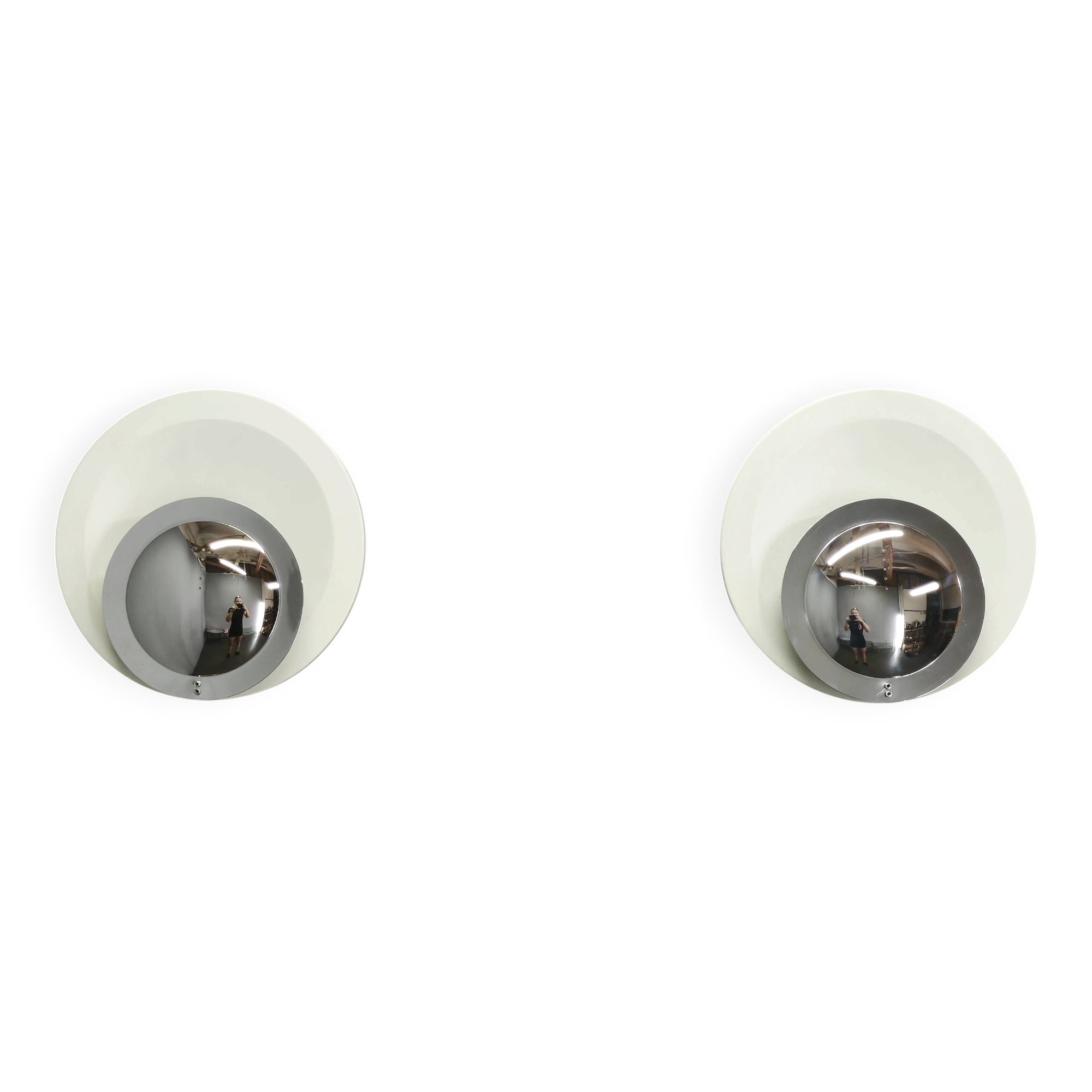 Pair of Italian Space Age Chrome and White Wall Lights, 1970s