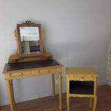 Art deco dressing table