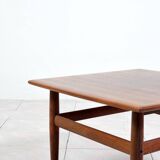 Square rosewood coffee table by Grete Jalk for Glostrup