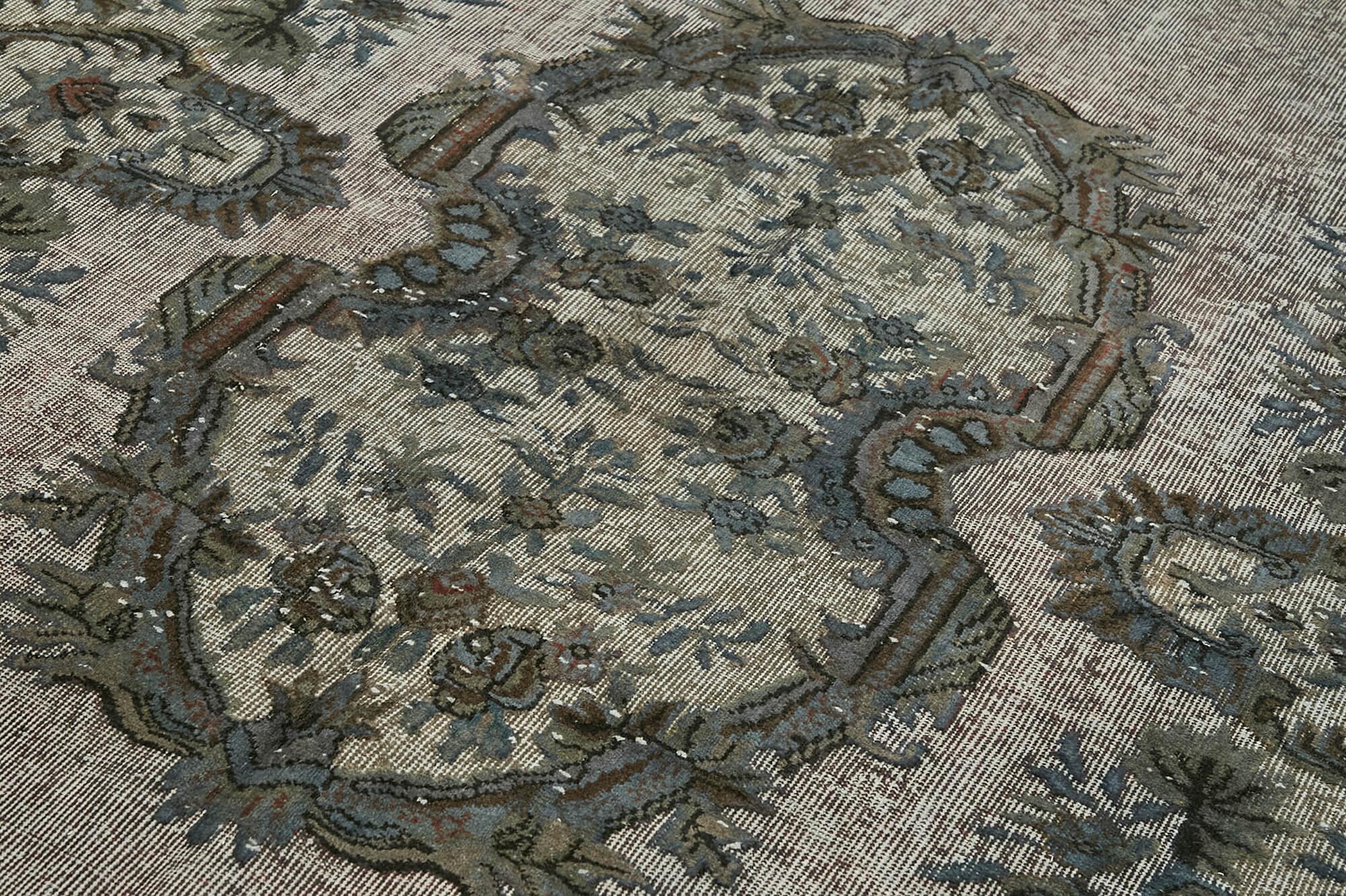 Handwoven overdyed turkish 1970s 190 cm x 302 cm grey carpet