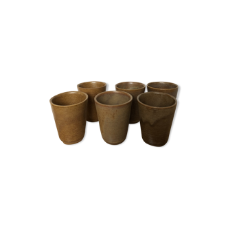 Lot 6 cups in earth-coloured stoneware