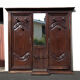 Grand vestiaire porte-manteau en bois 2 portes ancien