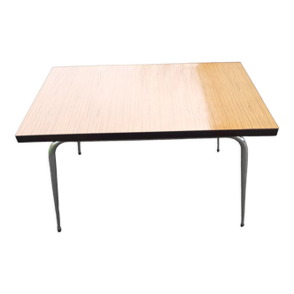 Formica table