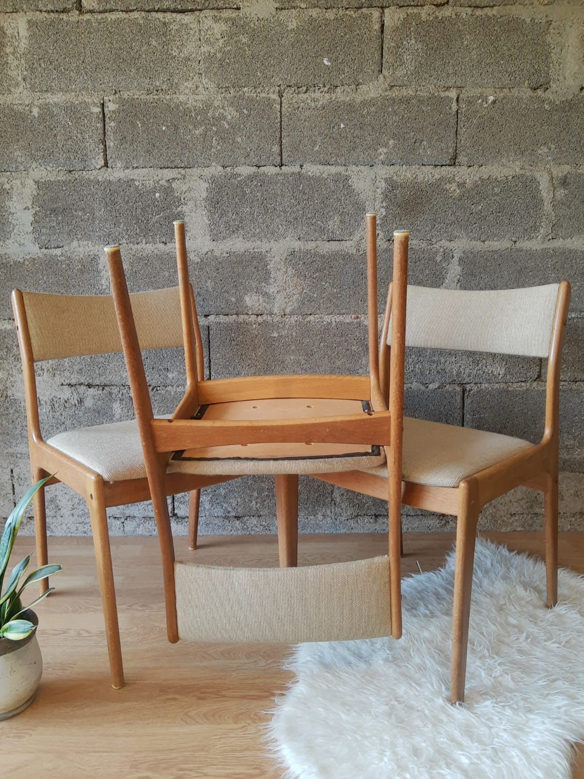 Set of 3 Danish Scandinavian chairs Uldum Mobelfabrik 7171