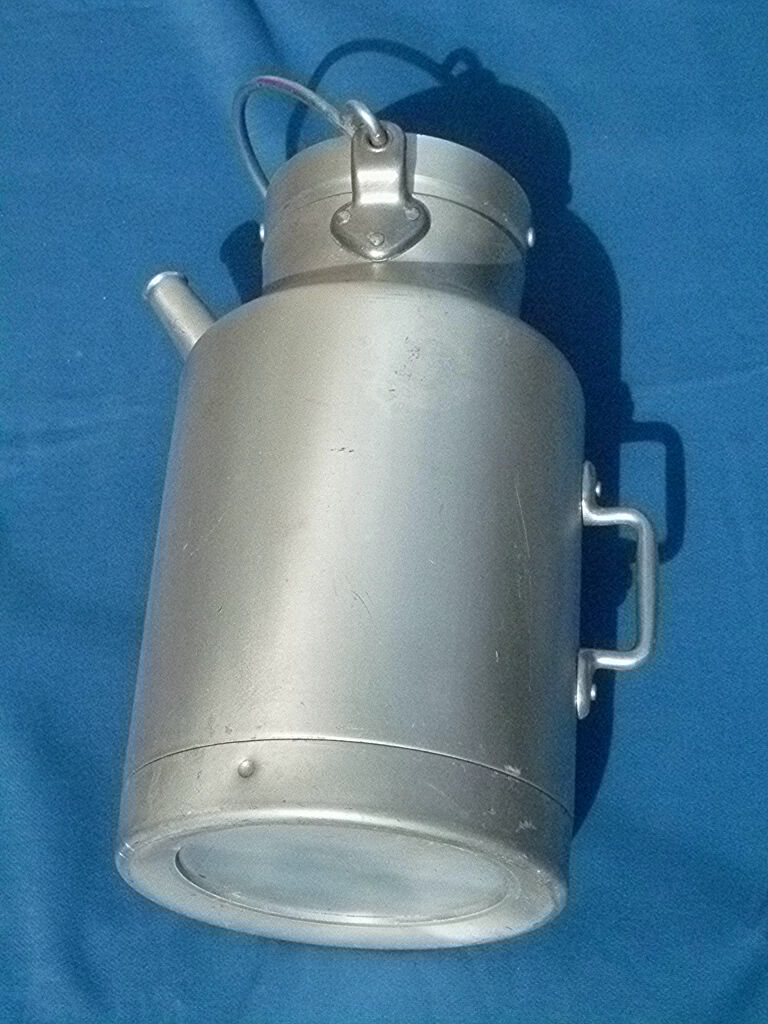 Milk canister