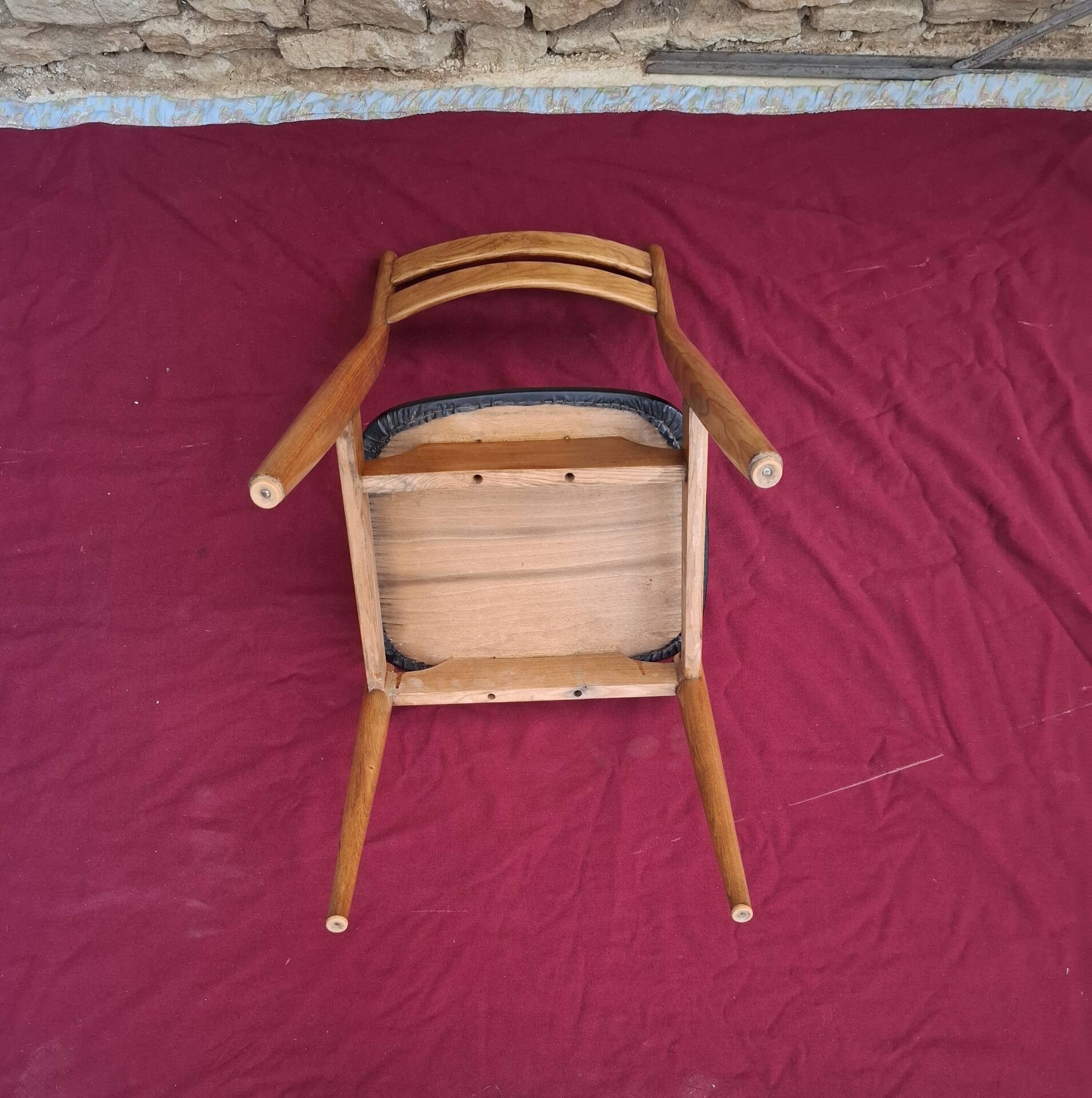 Scandinavian chair in elm