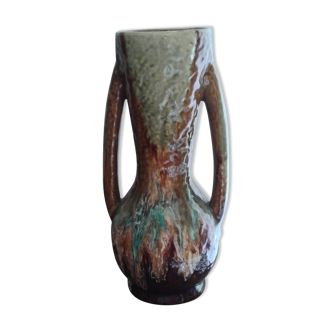 Vintage vase with 2 handles