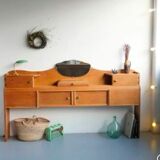 Cosy Art Deco headboard