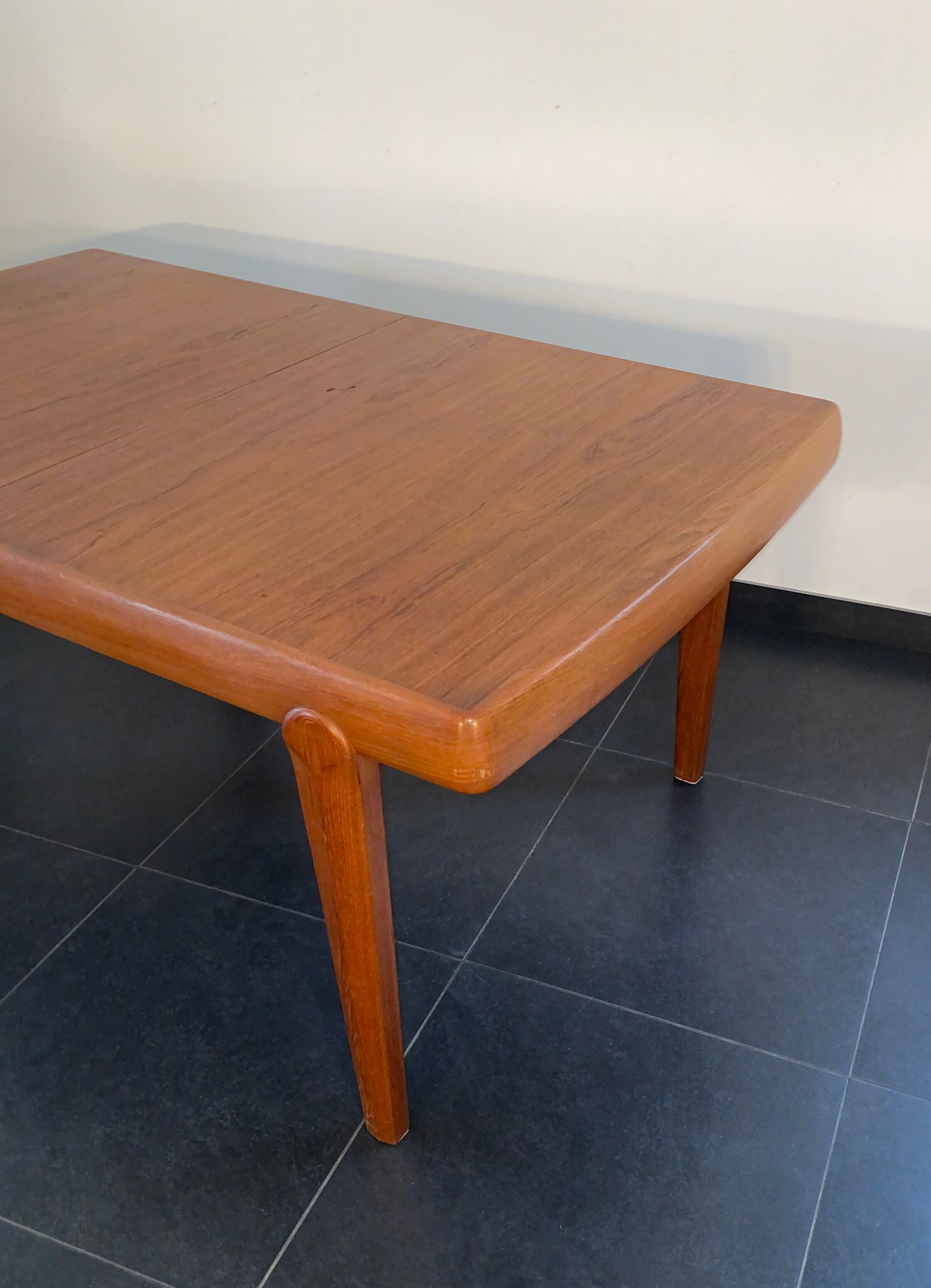 Vamo Sanderborg teak table, Arne Vodder 1960