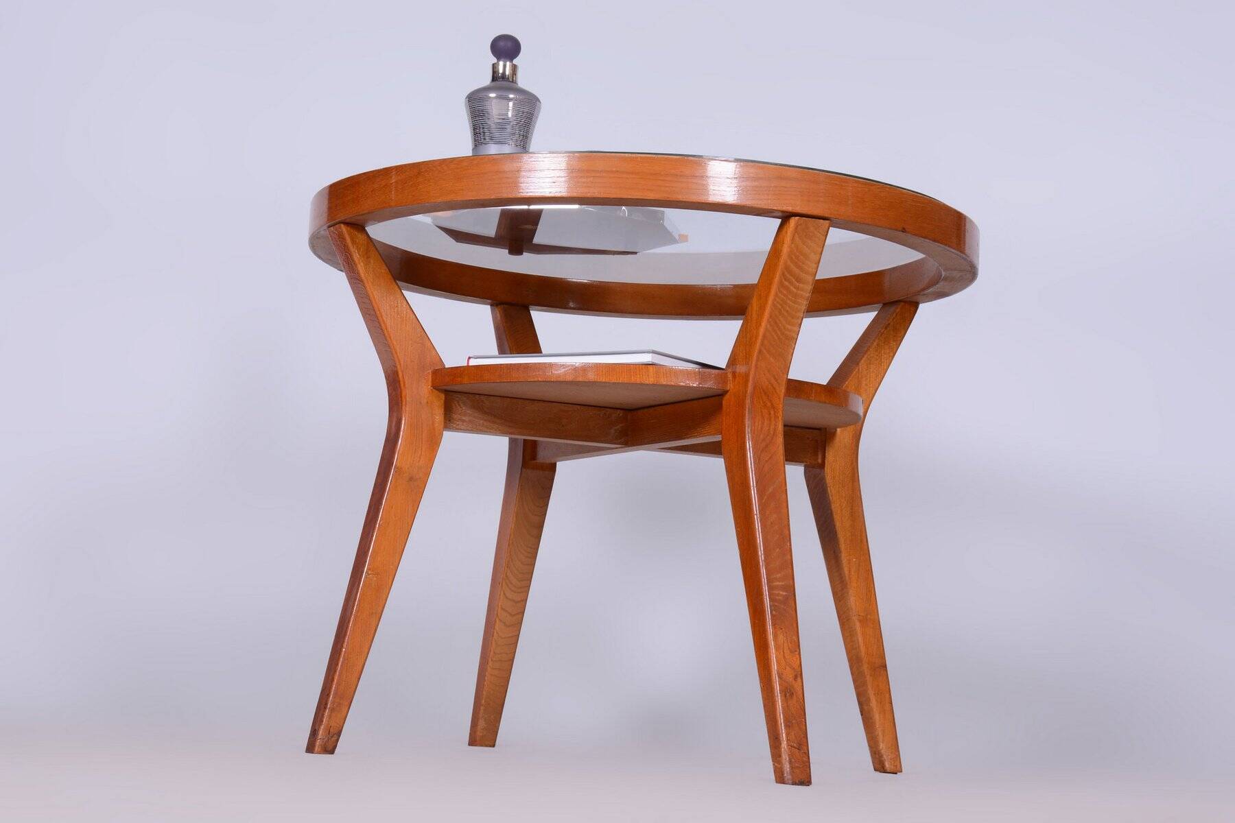 Table basse du milieu du siècle en chêne et verre, tchèque, années 1950.