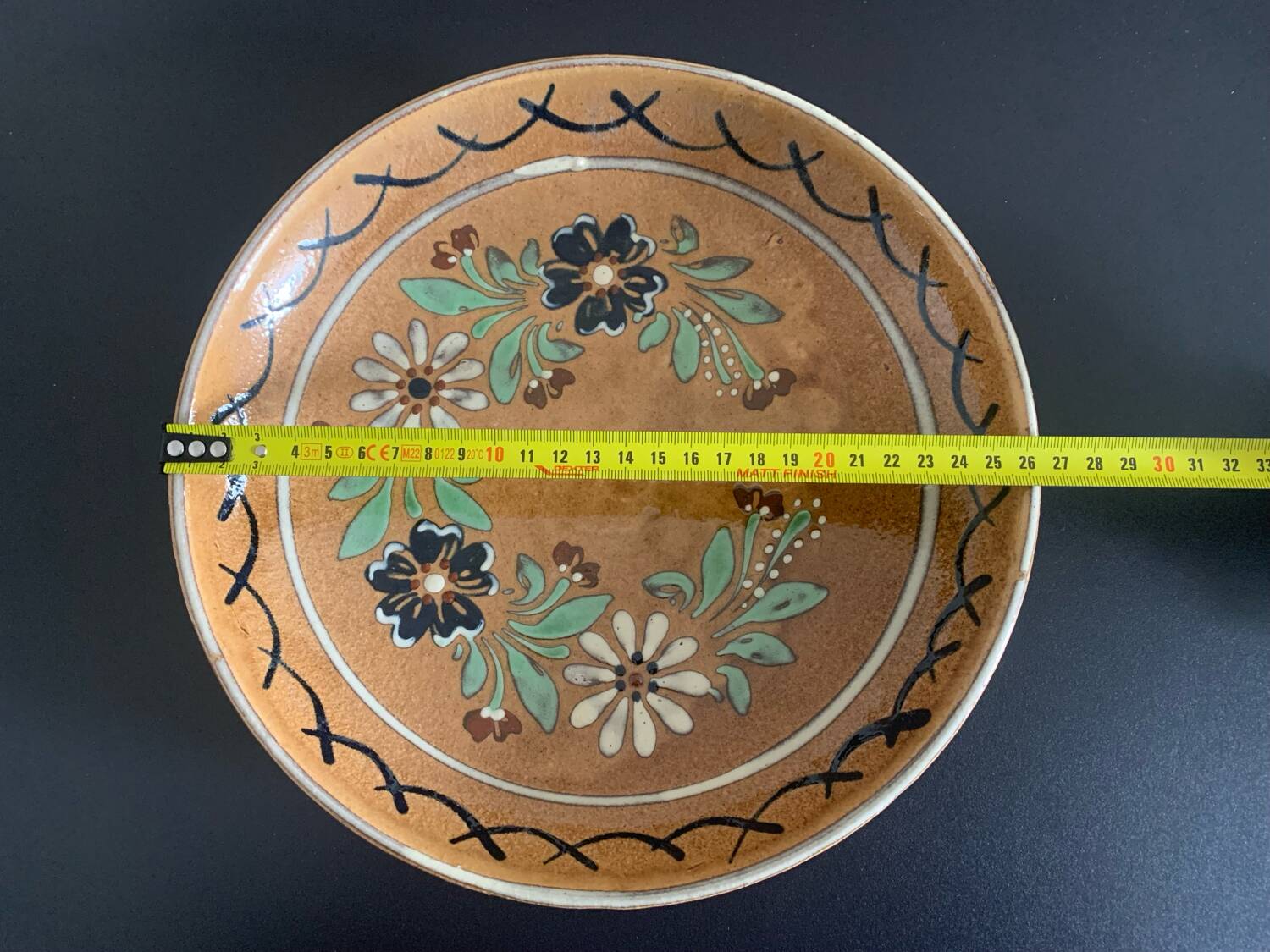 Plat en Terre Cuite Henri Siegfried