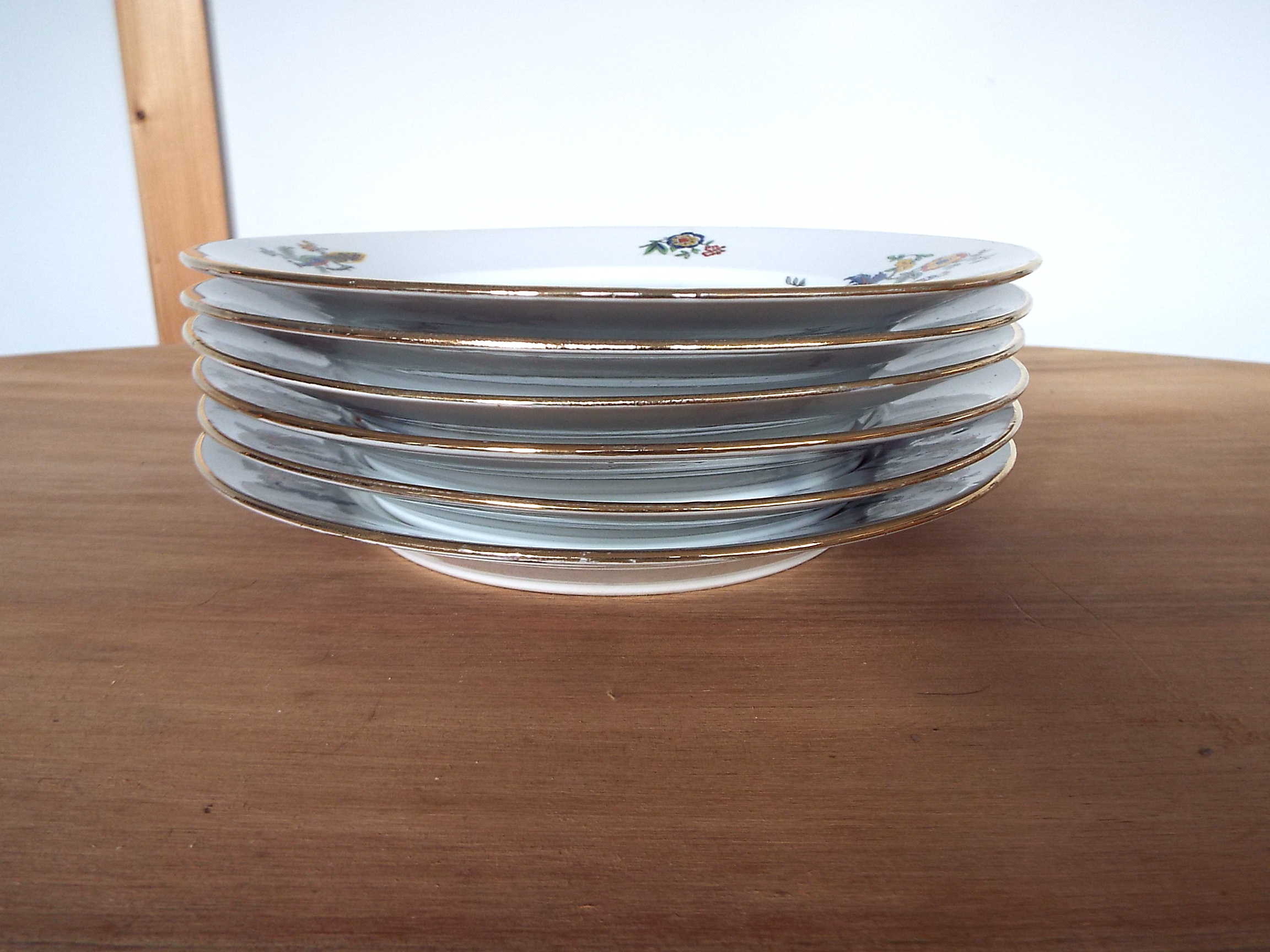 6 flat porcelain plates peacock