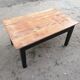 Table basse en bois avec un tiroir