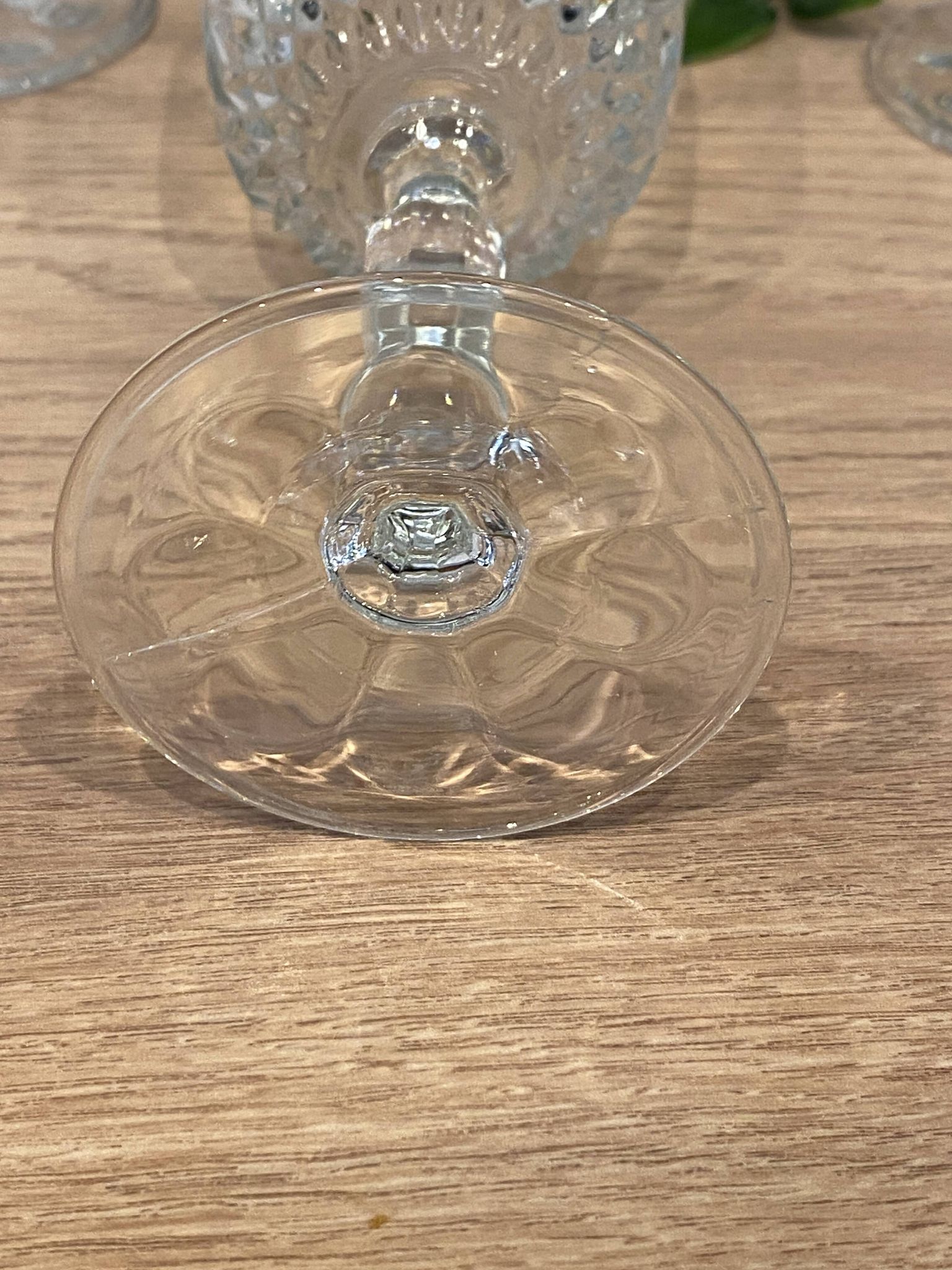 Set of 5 wine glasses