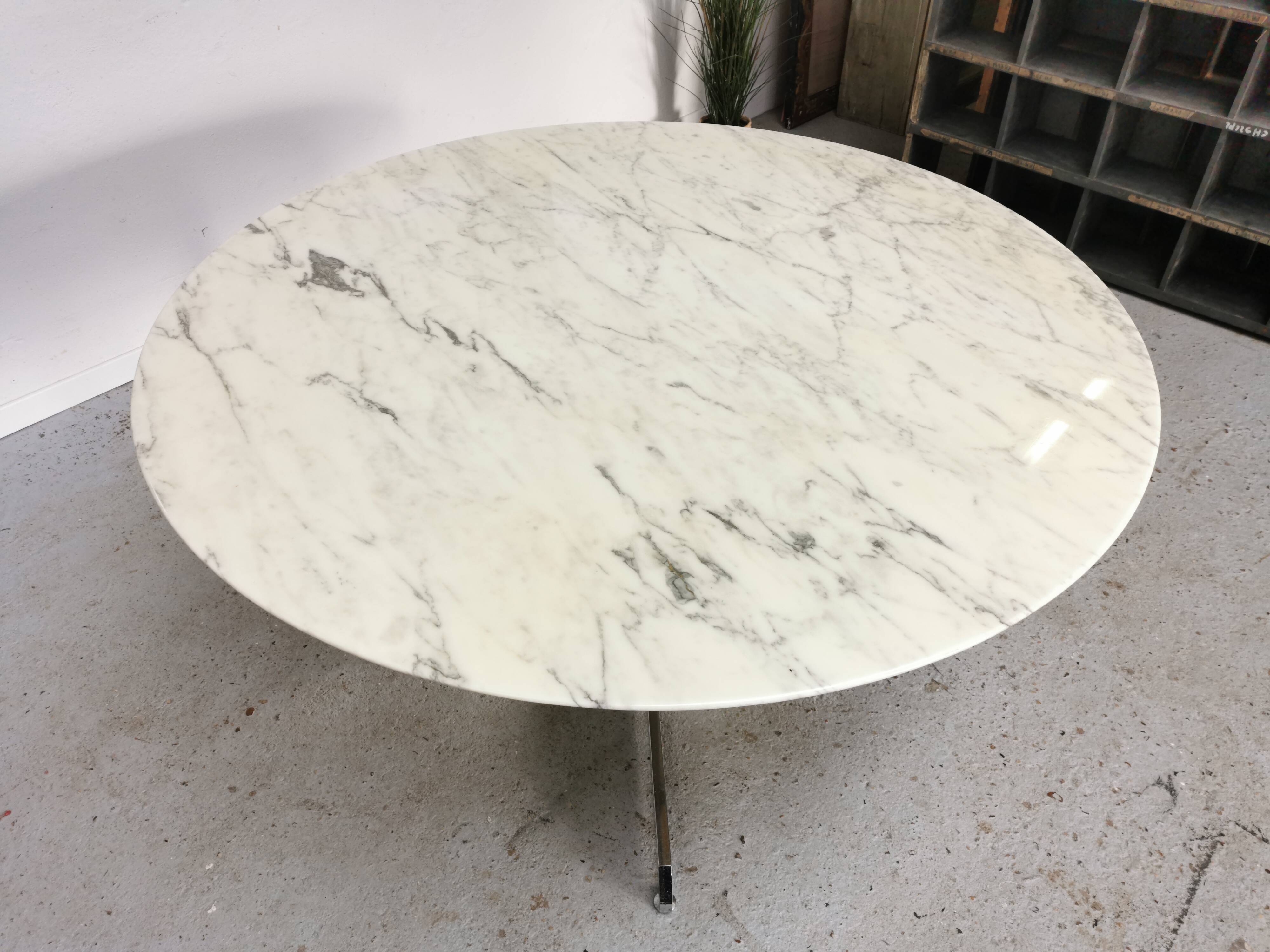 Roche Bobois marble table