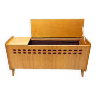 Large Scandinavian chest 1960
