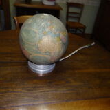 Perrina 1950 glass globe