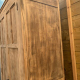 Grande armoire parisienne