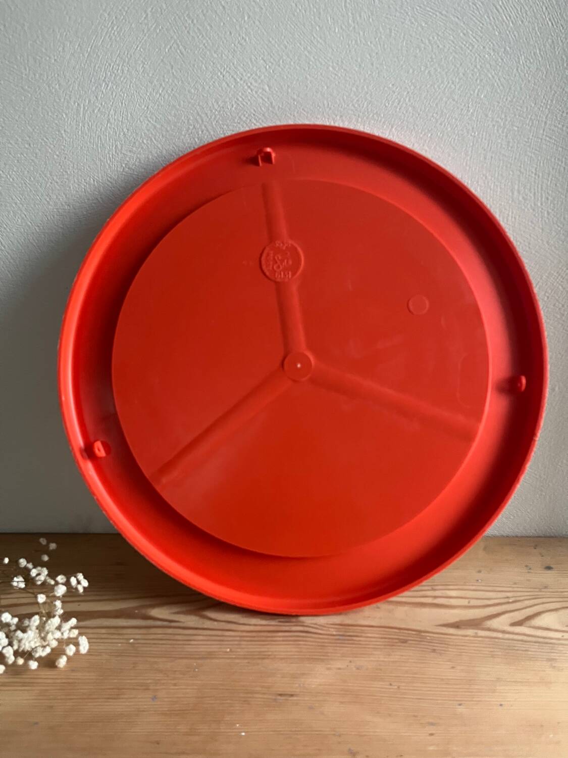 Syla vintage orange round plastic mirror