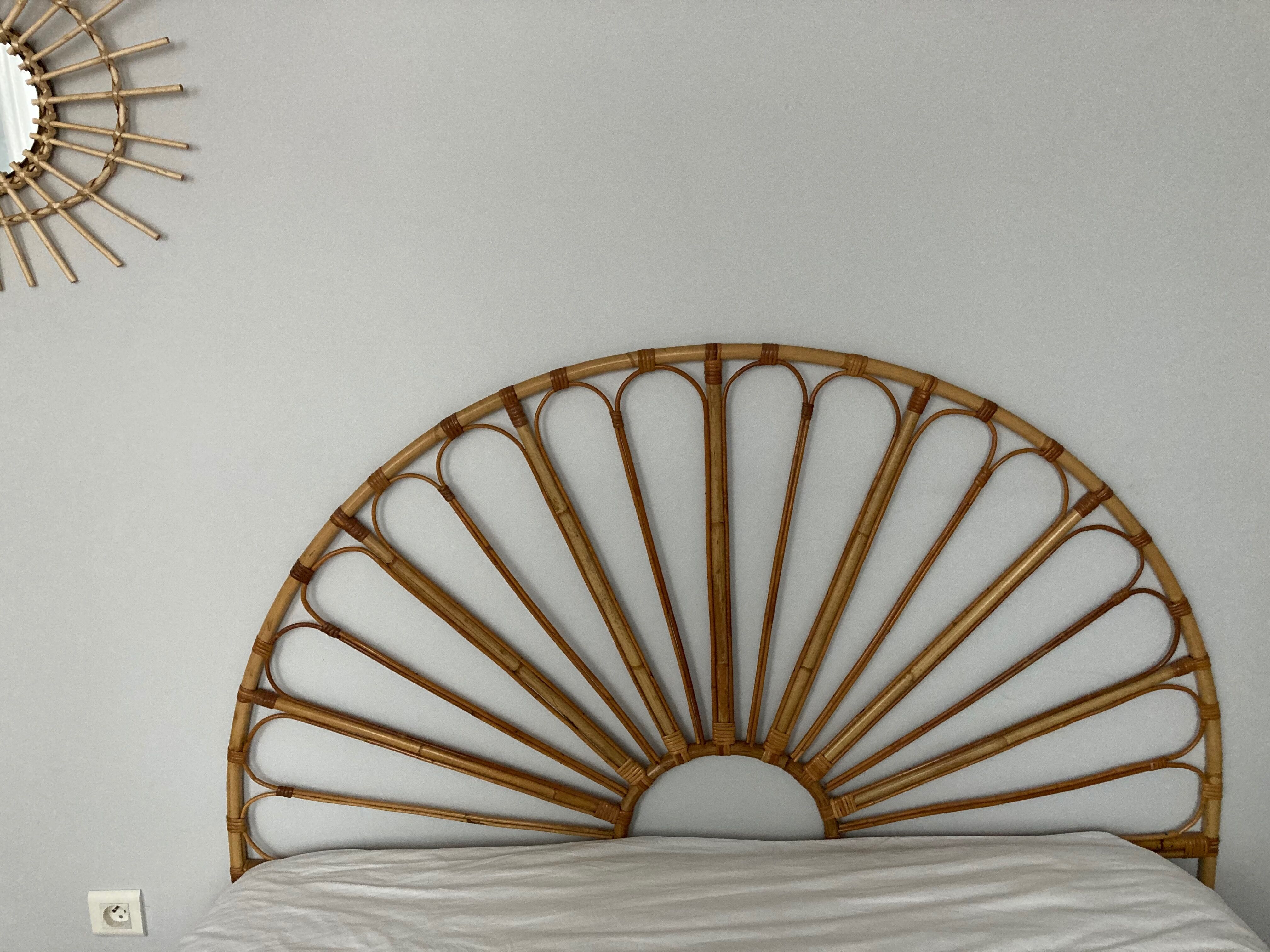 Headboard 2 people shape peacock