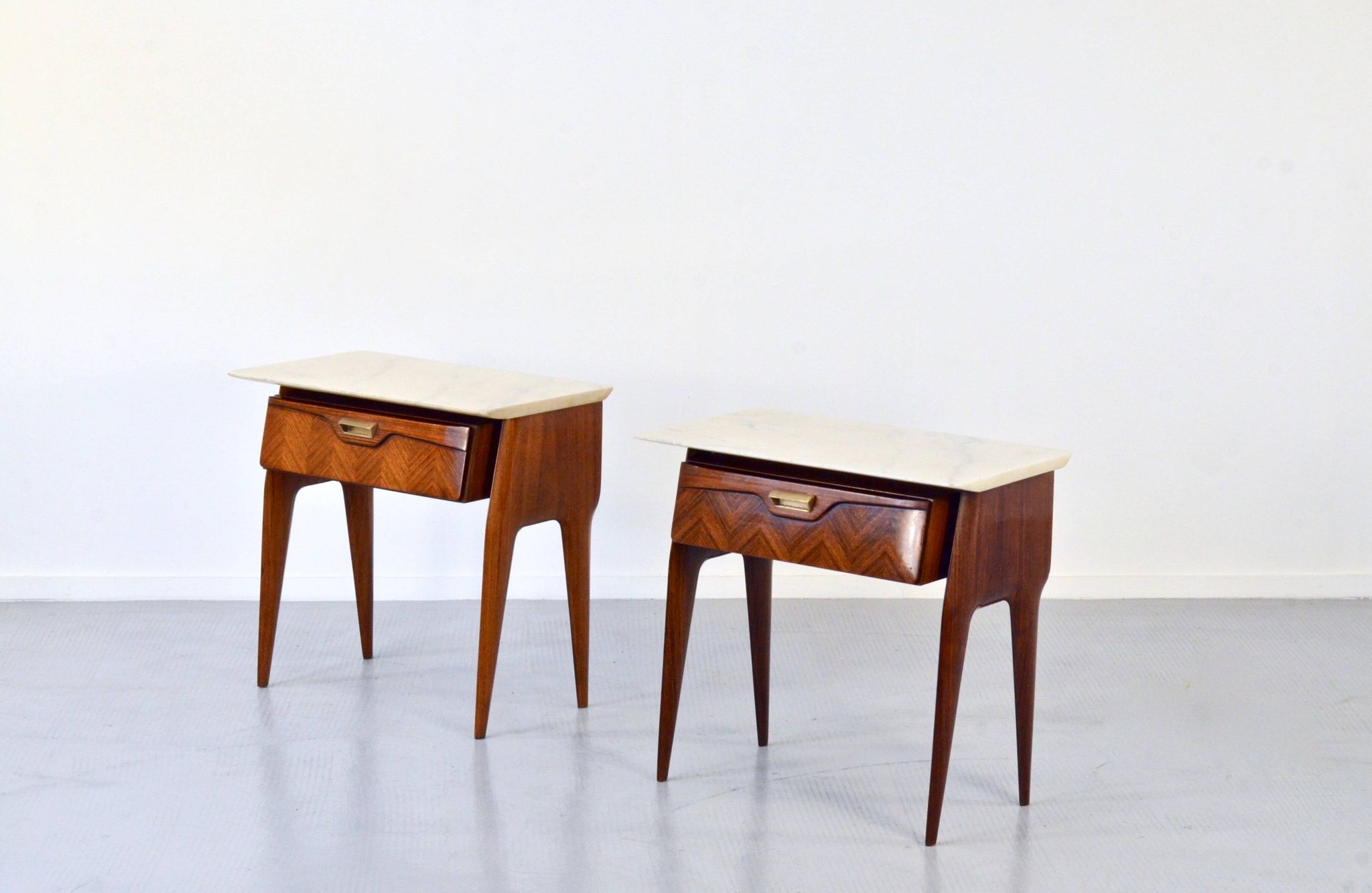 Set of 2 Italian Midcentury Rosewood and carrara bedsides tables