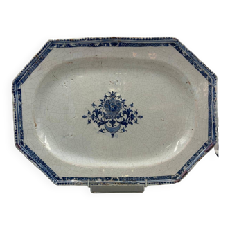 Grand plat octogonal en faïence de Rouen XVIIIe