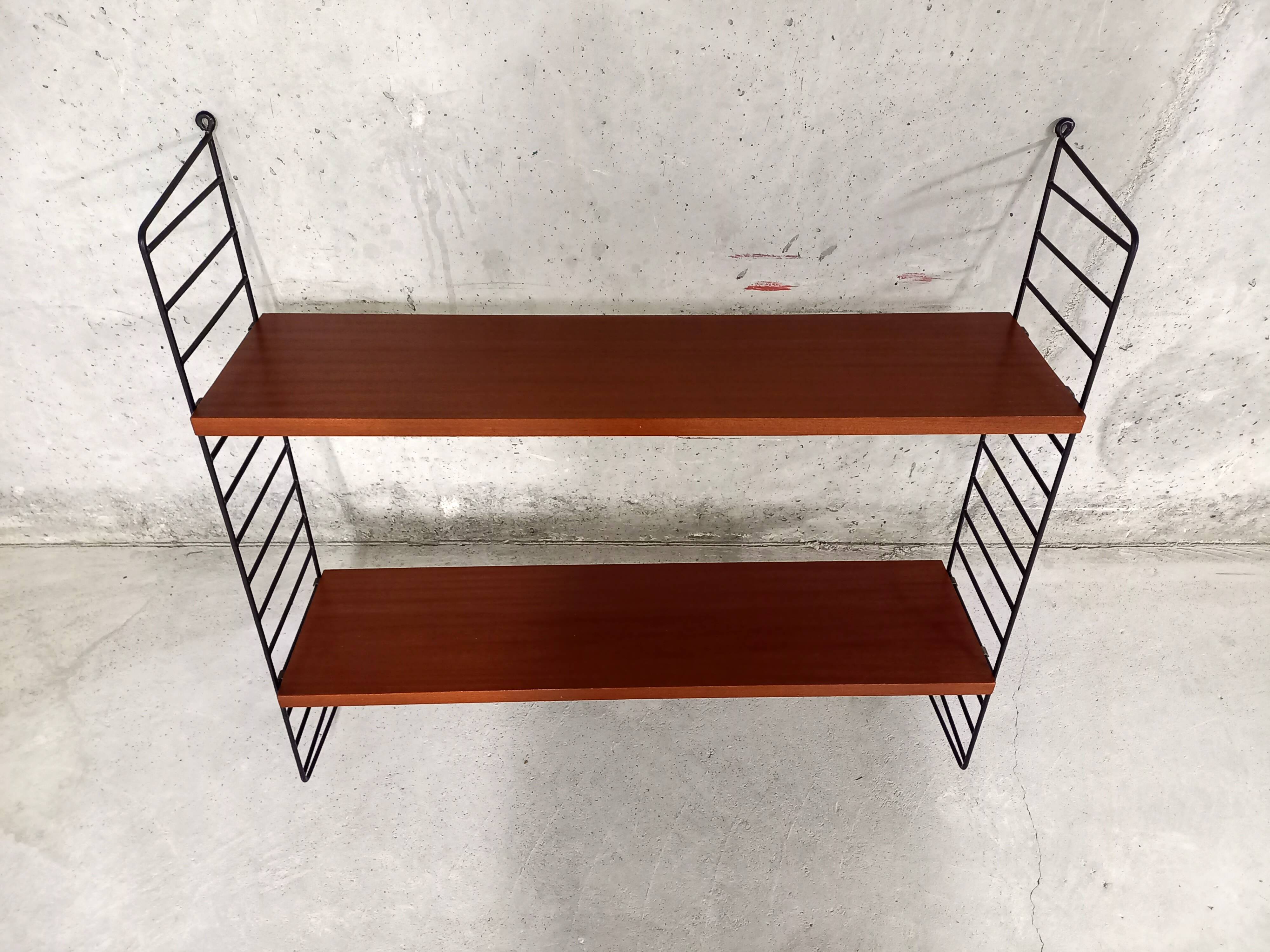 Vintage wall shelf in teak and black metal String Tomado style