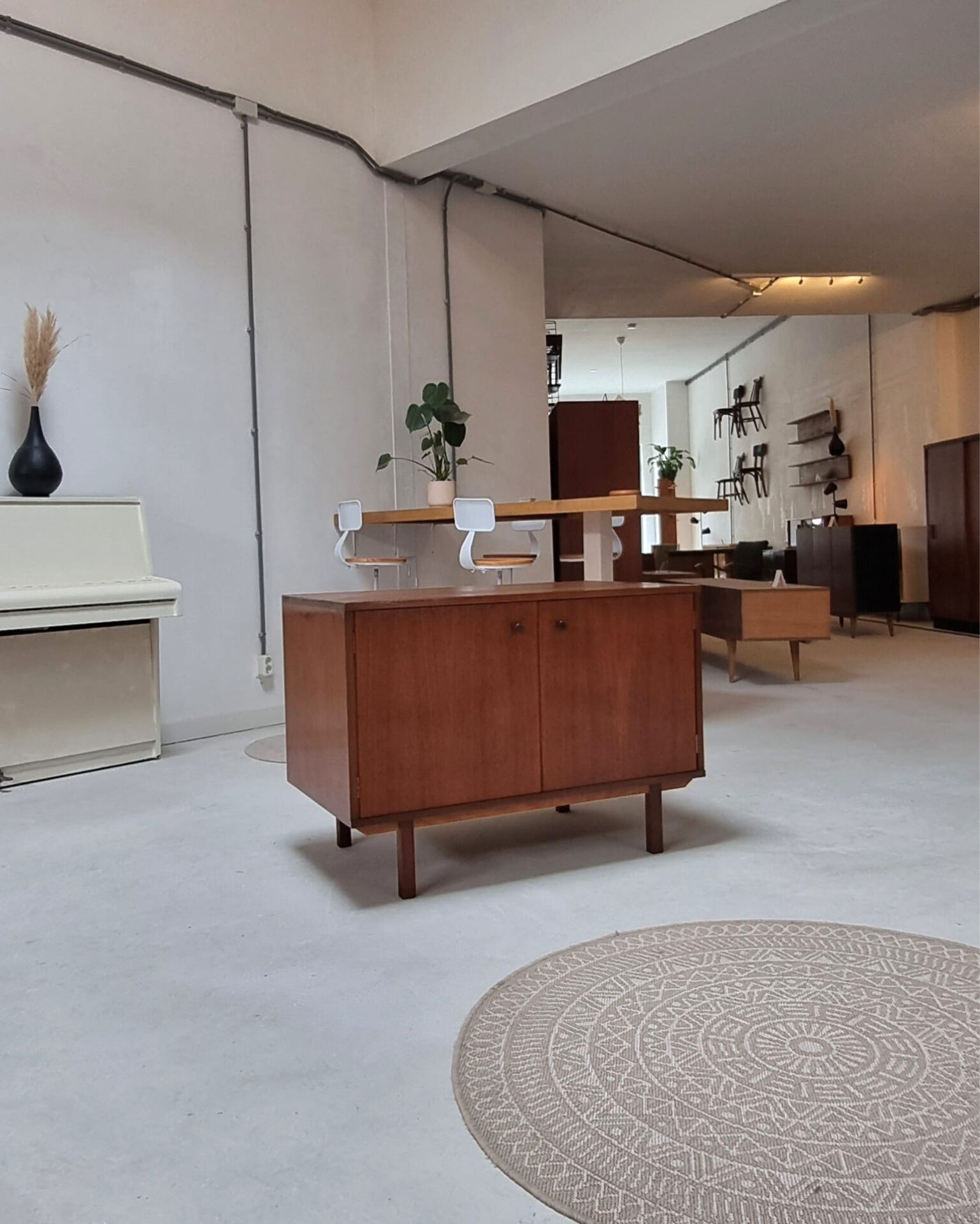 Mid-century wardrobe