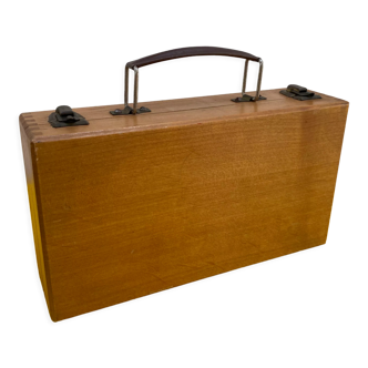 Ancienne mallette en bois