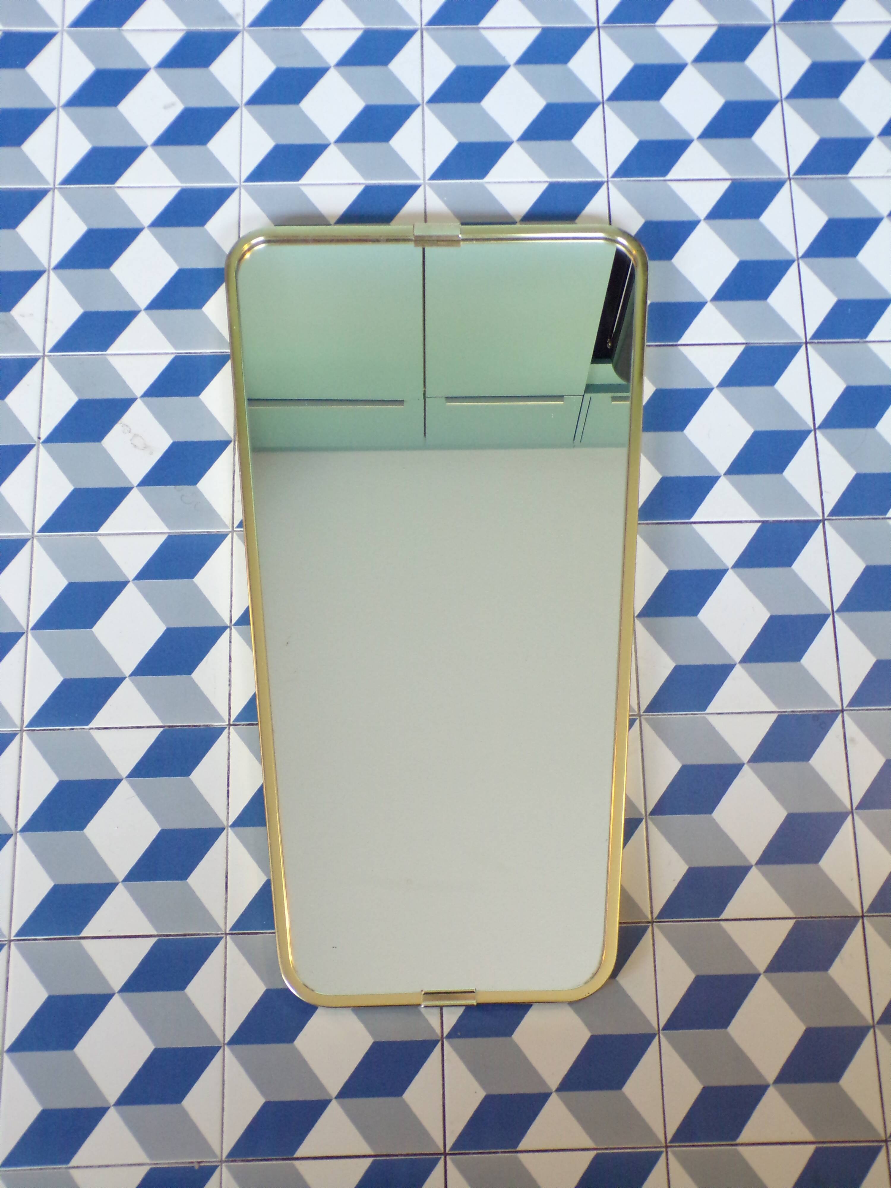 Free form mirror 45X80 cm brass frame