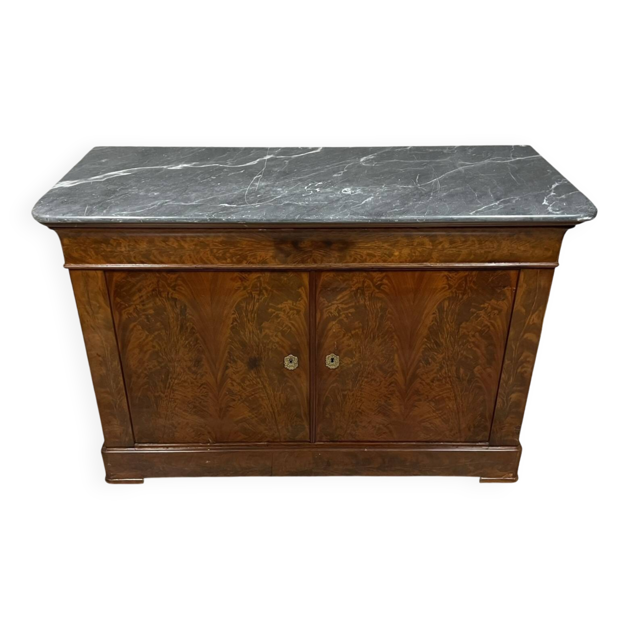 Louis Philippe / Restoration period sideboard in flamed mahogany circa 1820