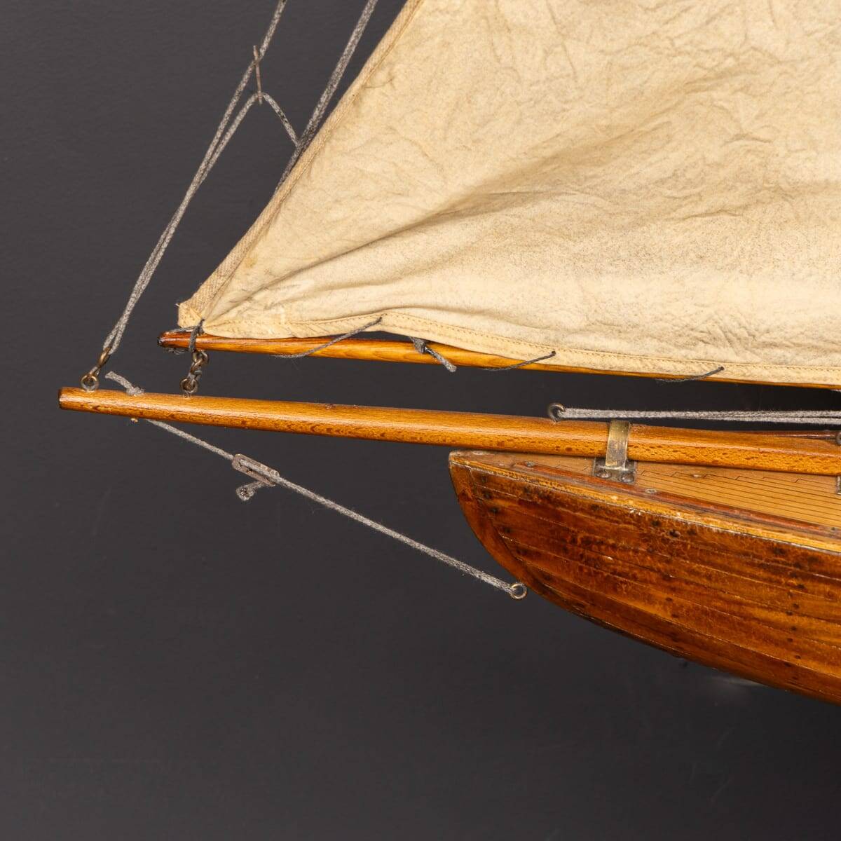 Vintage 20thC English Carved Hull Pond Yacht c.1930
