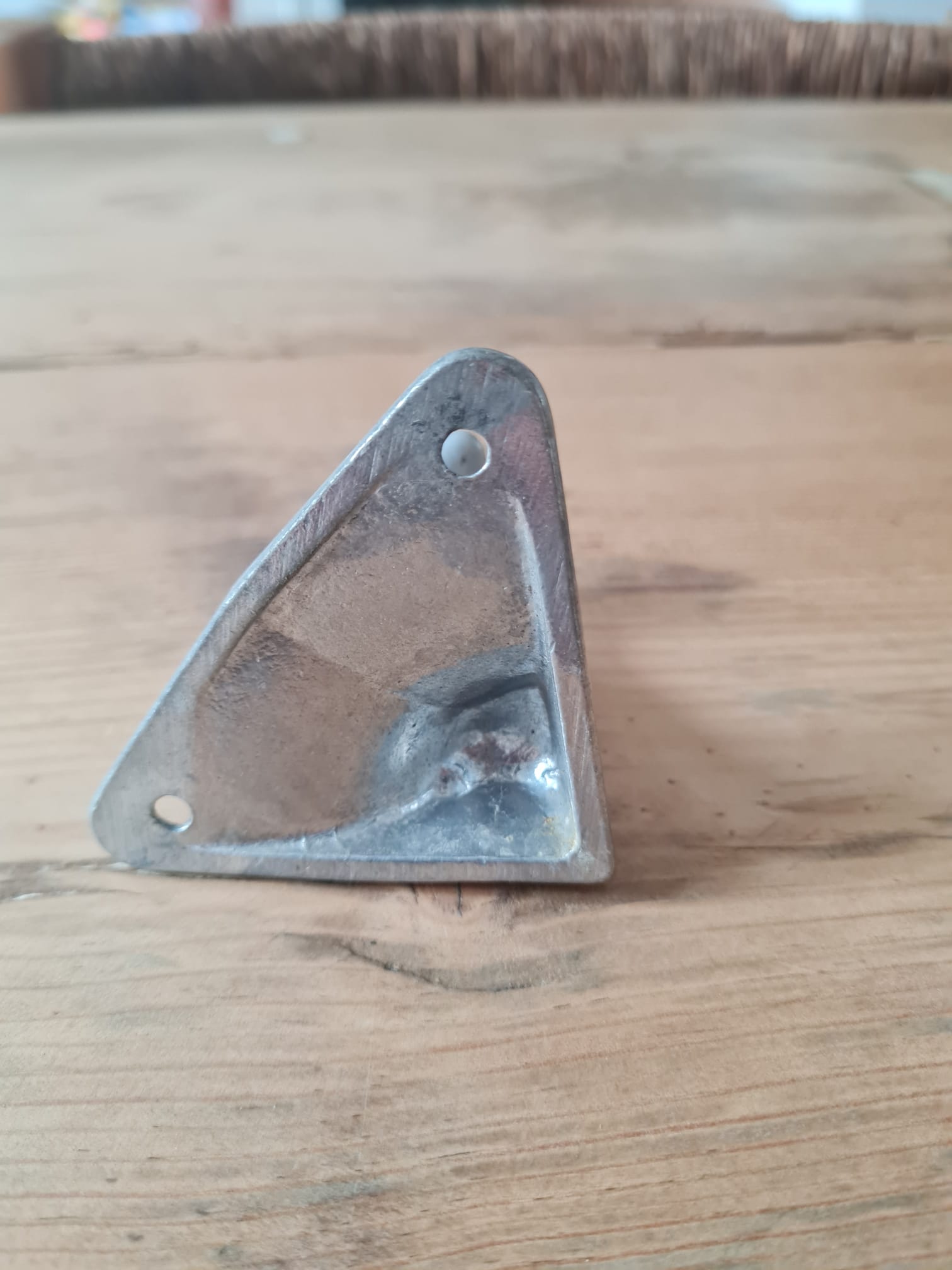 Aluminum school hook