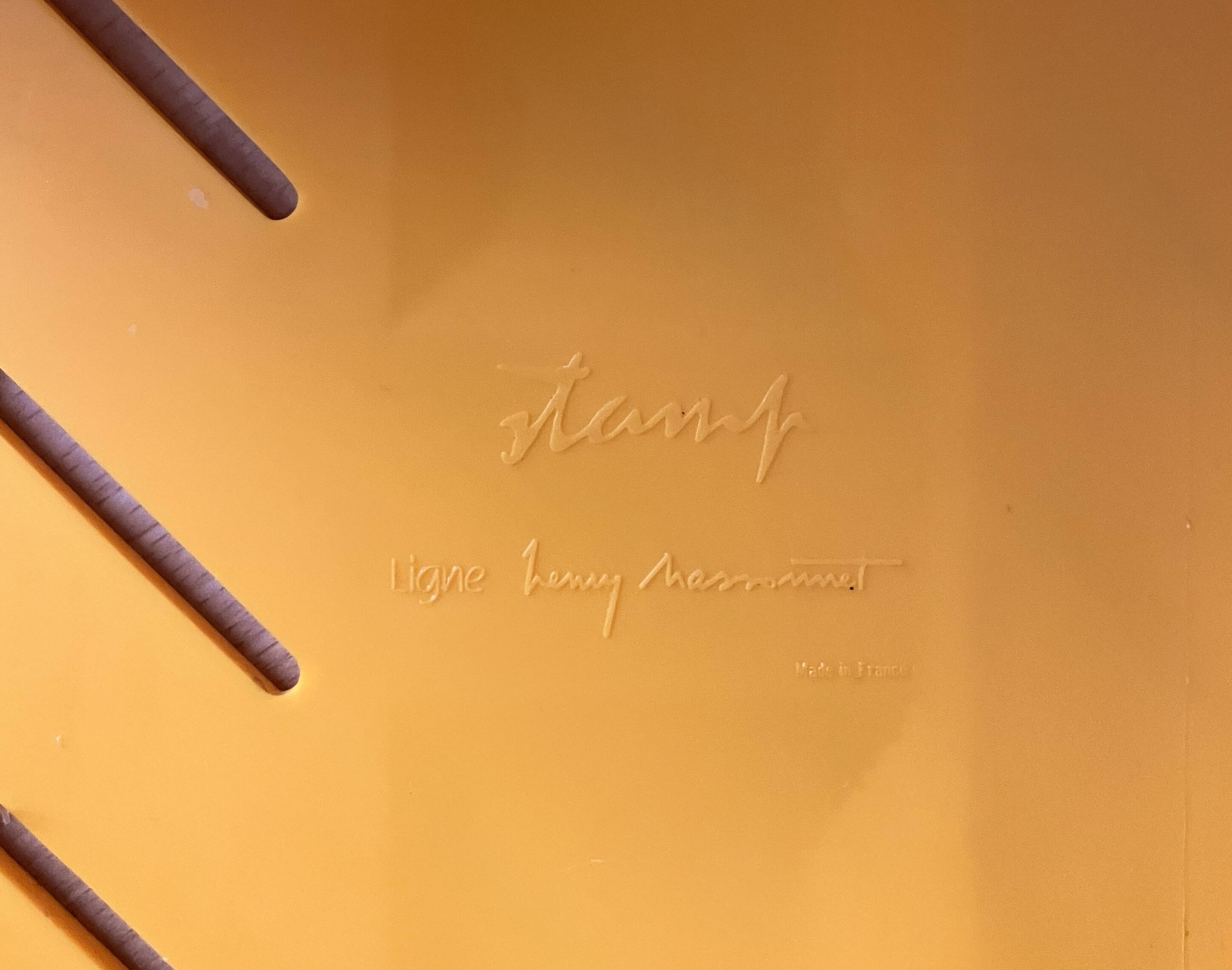 table d'appoint Stamp design Henri Massonnet années 80