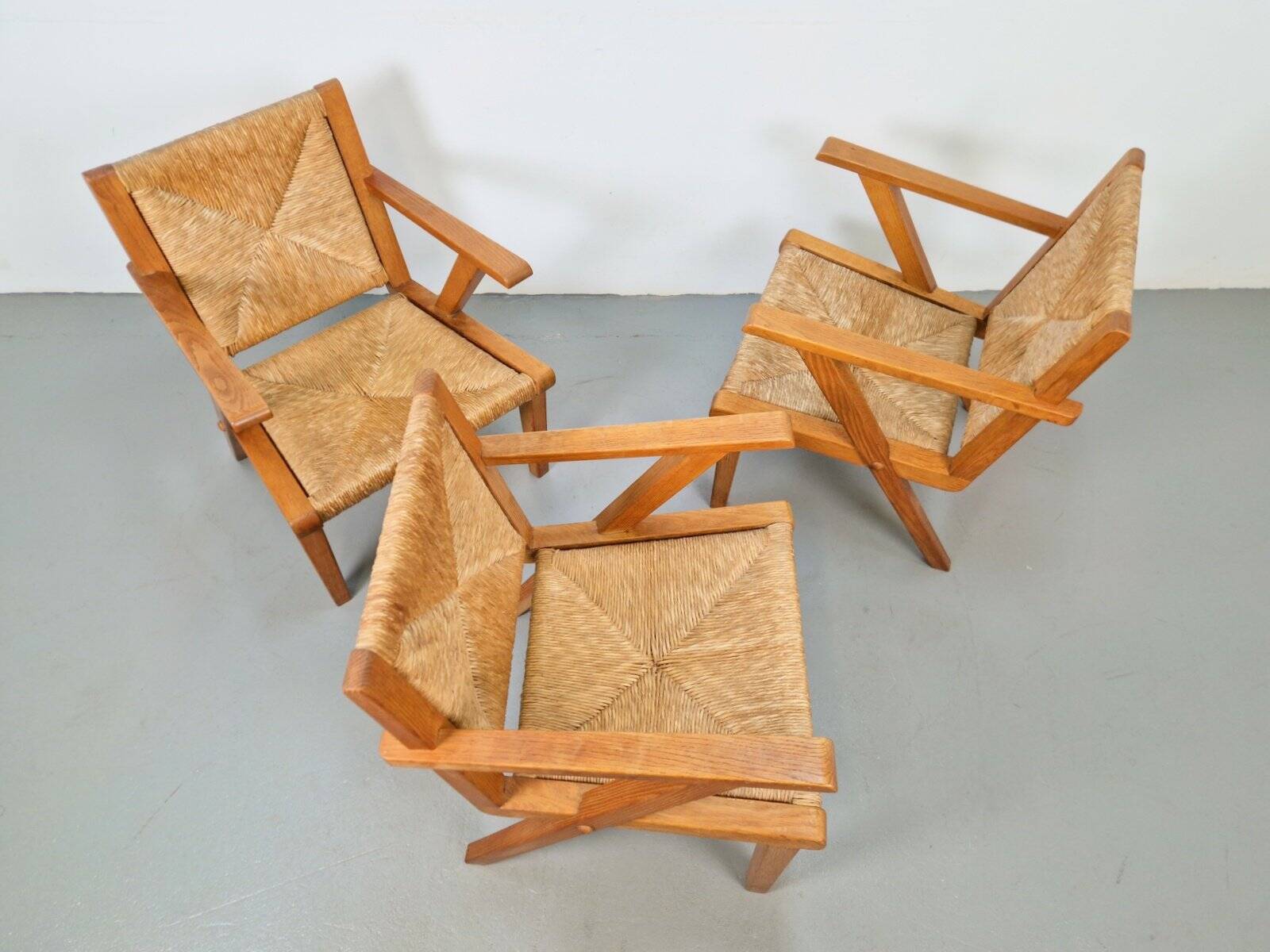 Chaises en bois brutalistes modernistes en paille, années 1940, ensemble de 3