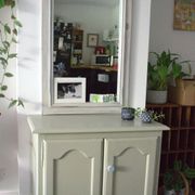 Light sage green buffer