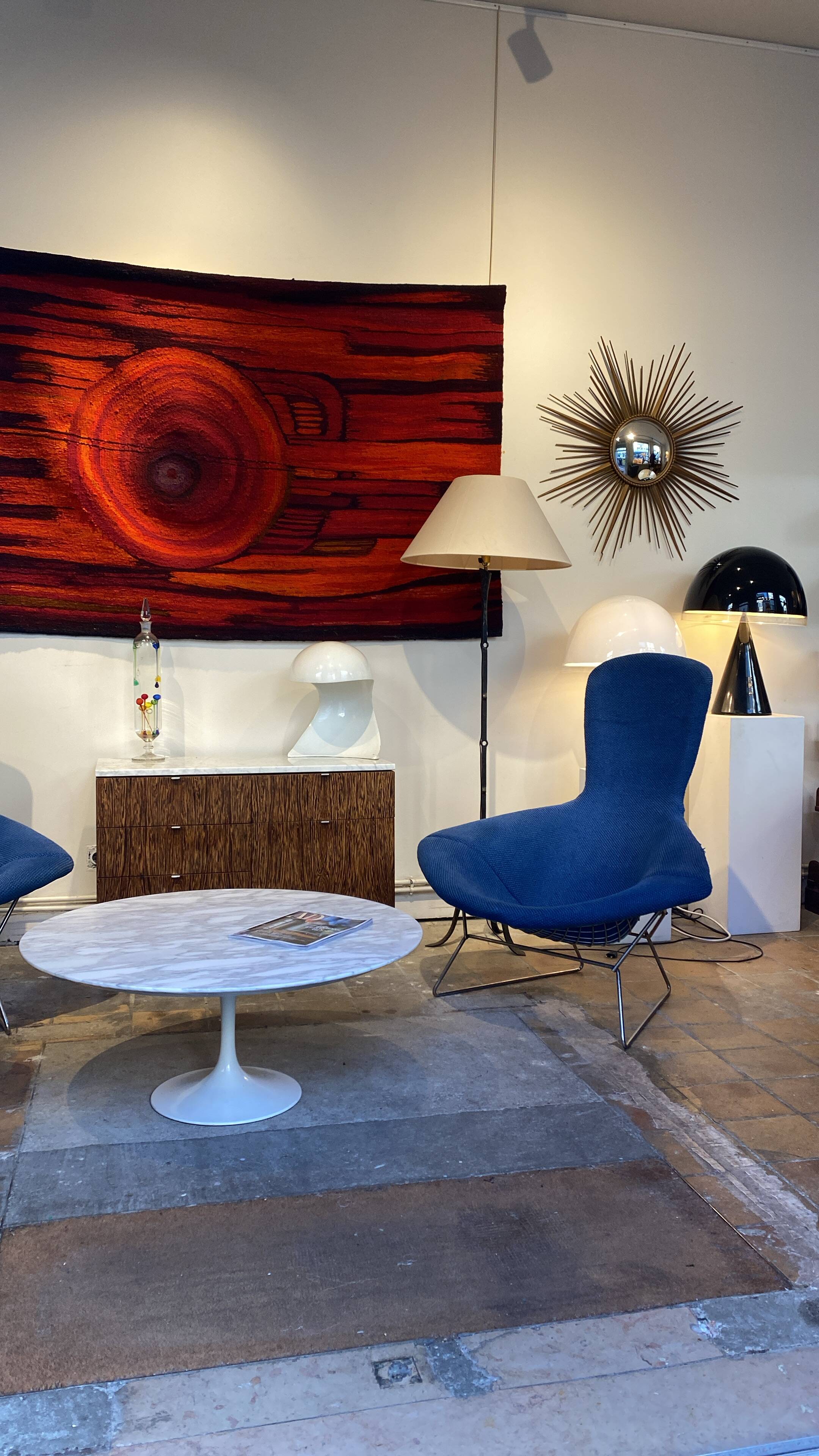 Pair of Bird chairs by Harry Bertoia, vintage editions by Knoll.