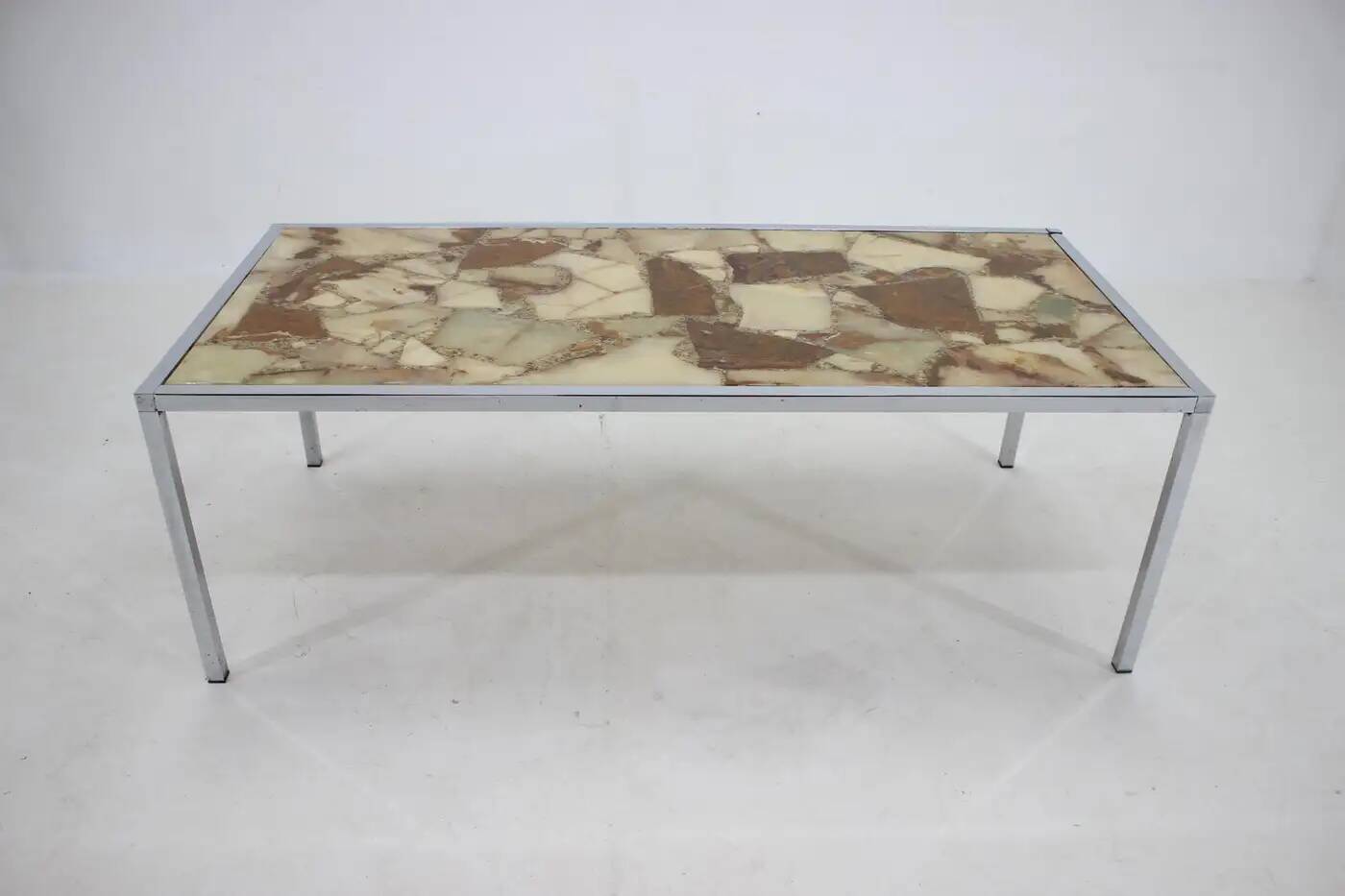 Midcentury design coffee table, epoxy resin, around 1970s